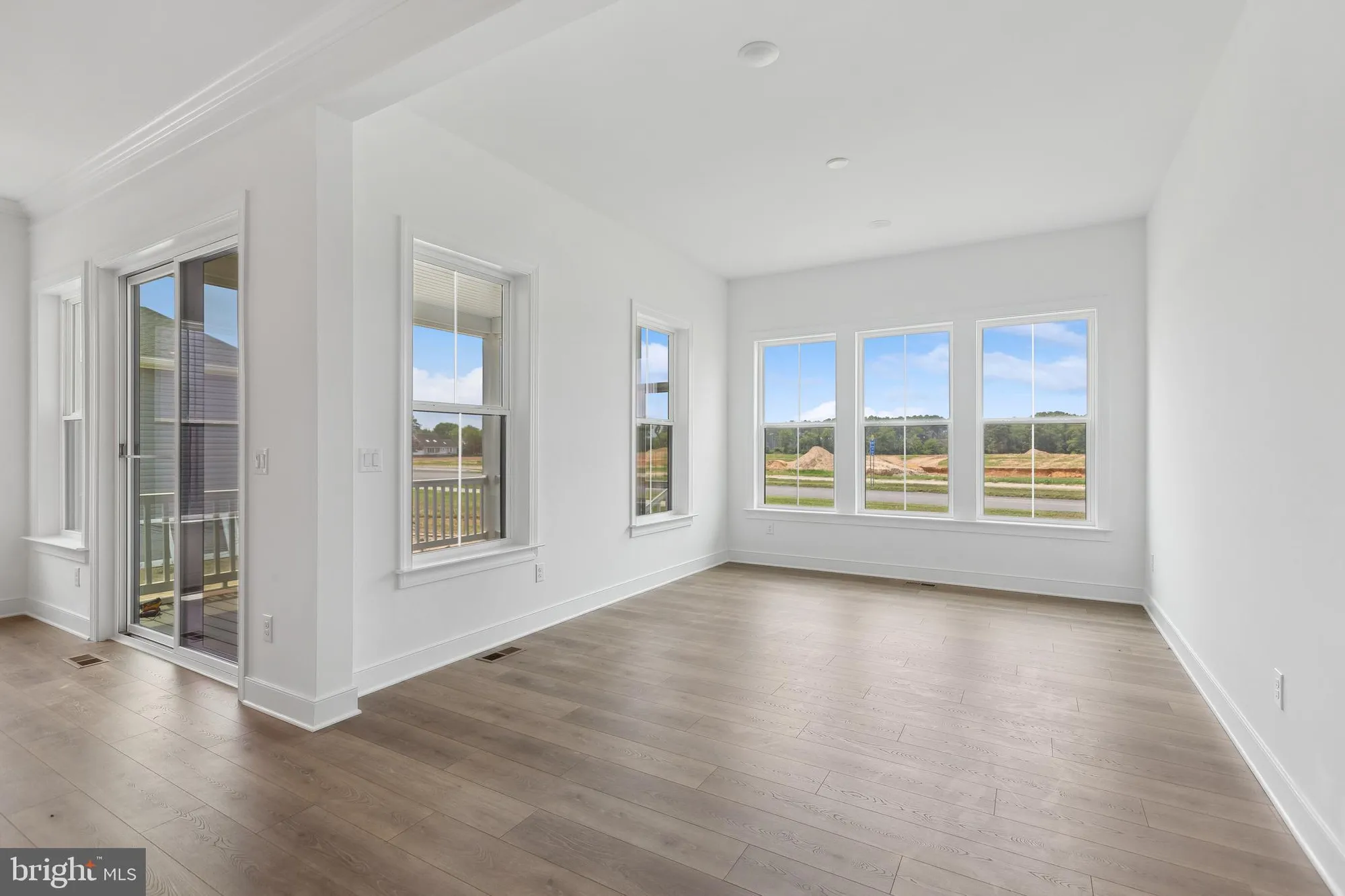 Property Slideshow image 8 of 45 | 527 warbler way, Chester, MD, 21619