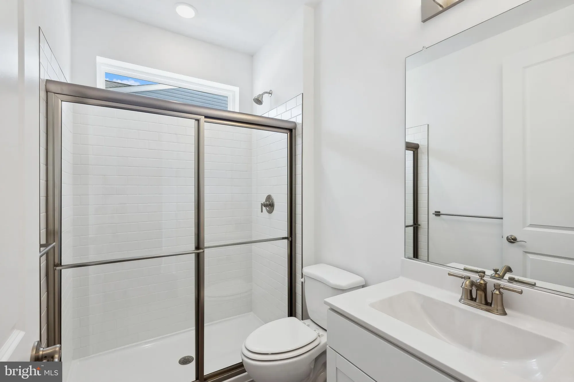 Property Slideshow image 18 of 45 | 527 warbler way, Chester, MD, 21619