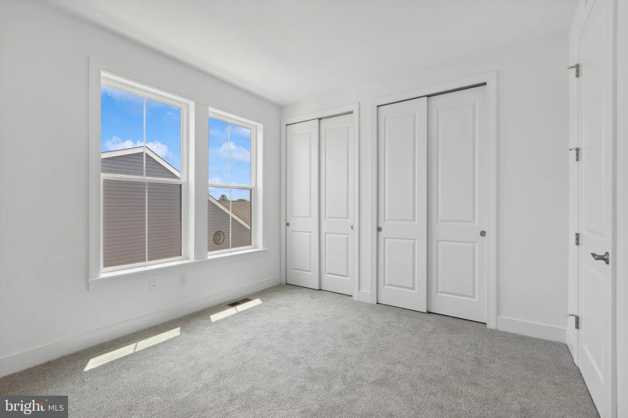 Property Slideshow image 20 of 45 | 527 warbler way, Chester, MD, 21619