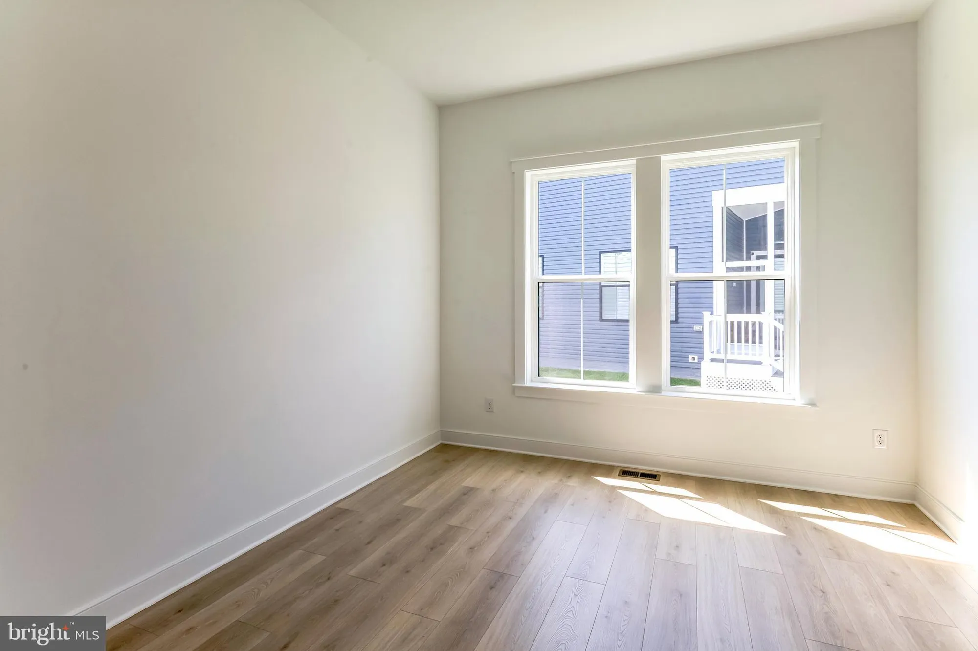 Property Slideshow image 21 of 49 | 117 redstart dr, Chester, MD, 21619