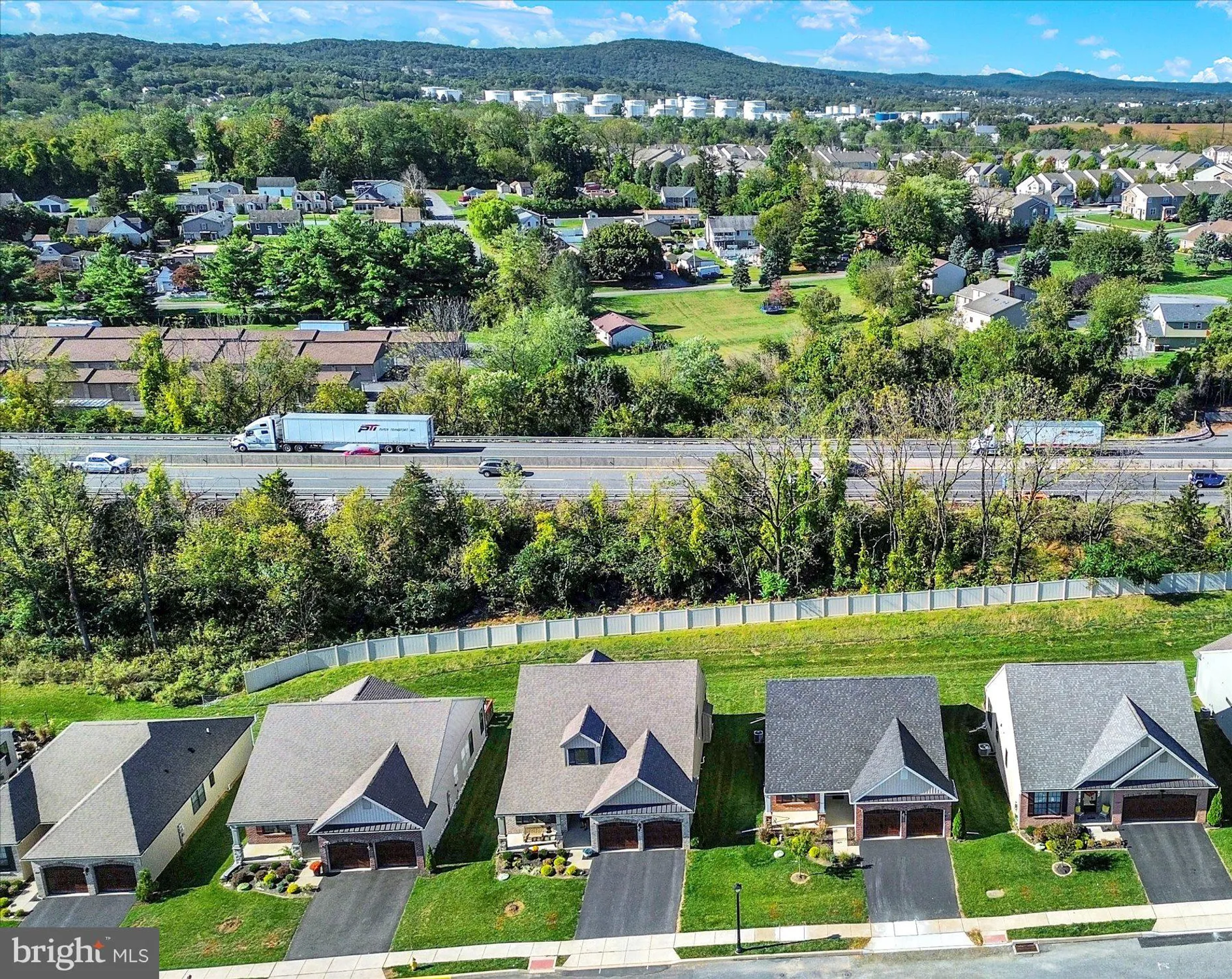 Property Slideshow image 47 of 47 | 3623 daylily dr, Emmaus, PA, 18049