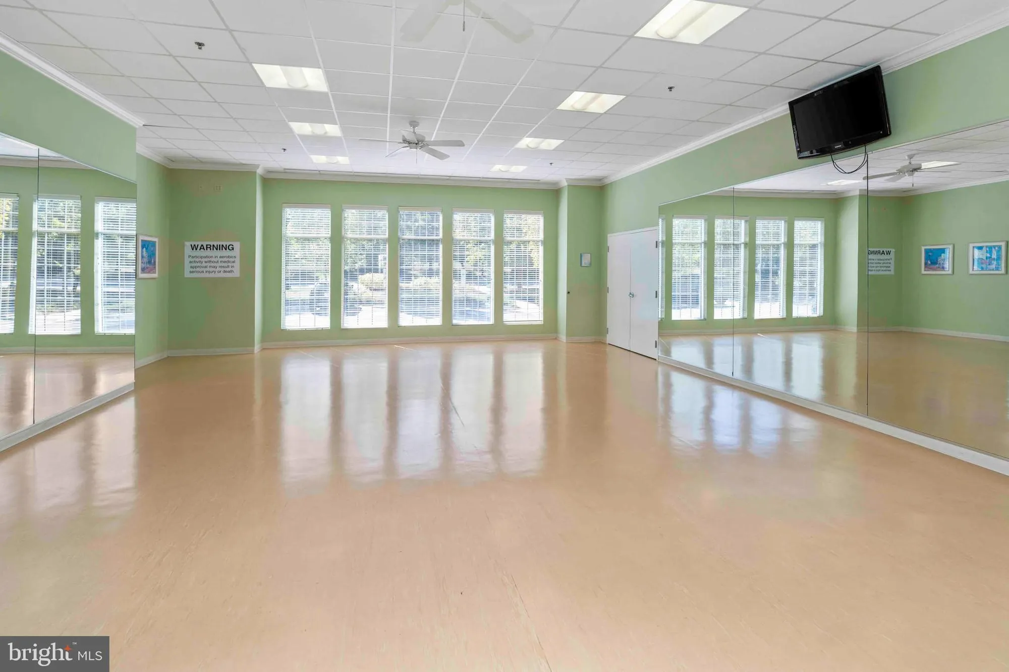 Property Slideshow image 29 of 37 | 1307 lilac ct, Upper Gwynedd, PA, 19446