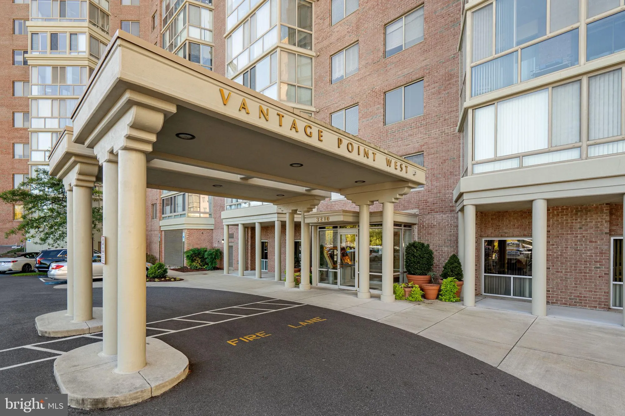 Property Slideshow image 2 of 47 | 3210 n leisure world blvd 1001, Silver Spring, MD, 20906