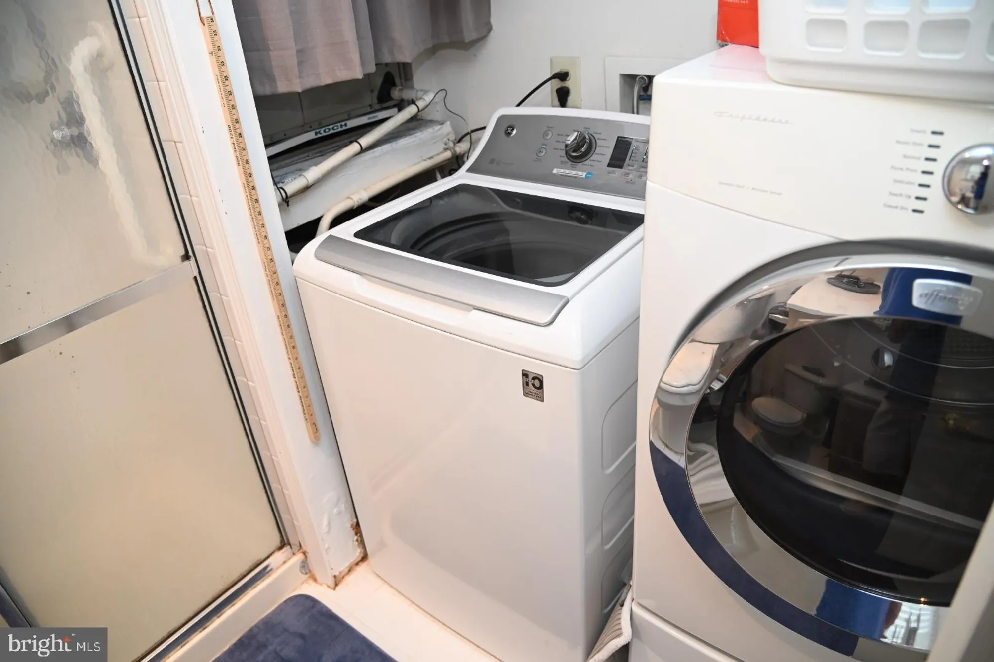 Property Slideshow image 18 of 50 | 1000 centennial sta 100, Warminster, PA, 18974