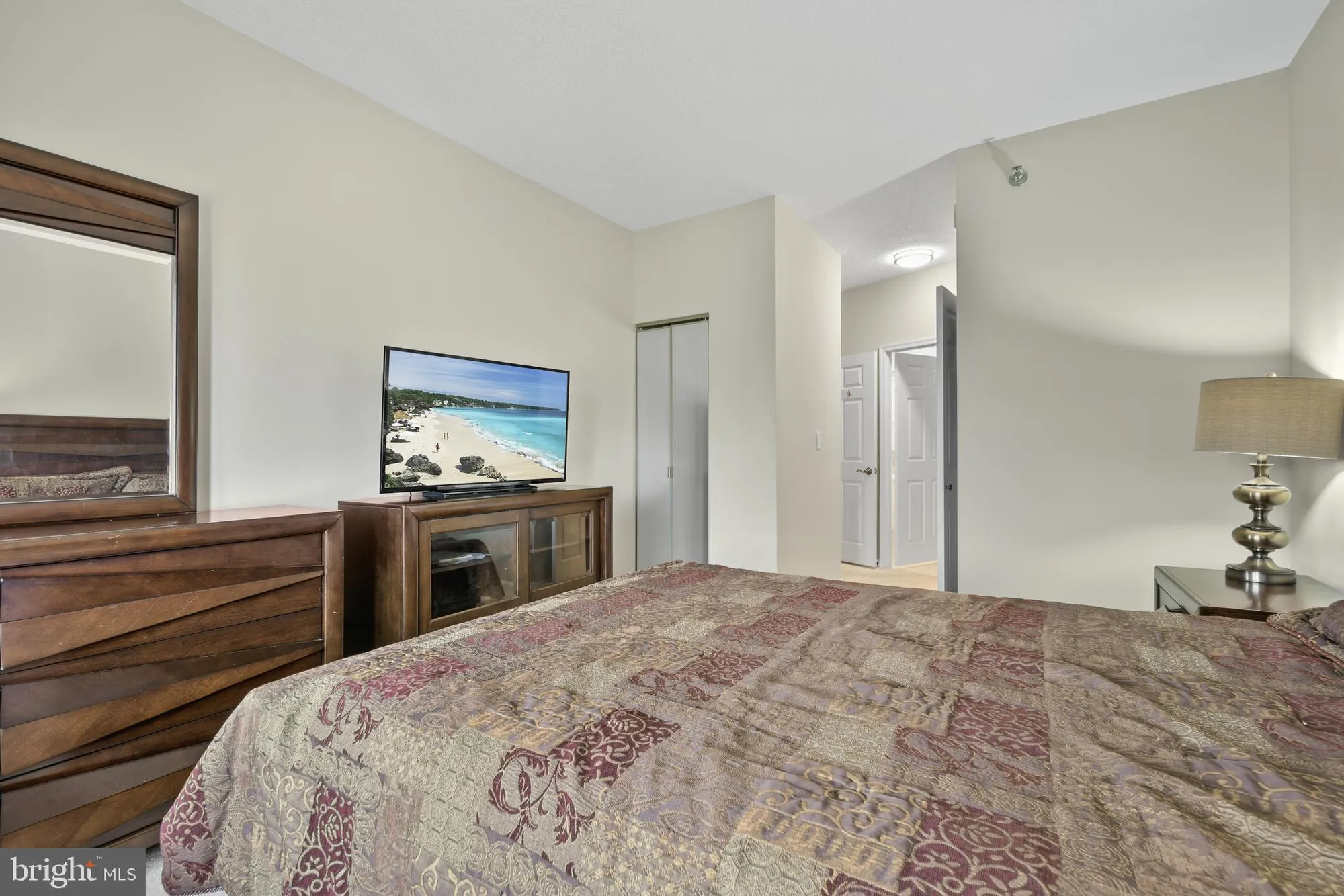 Property Slideshow image 17 of 38 | 2904 n leisure world blvd 501, Silver Spring, MD, 20906