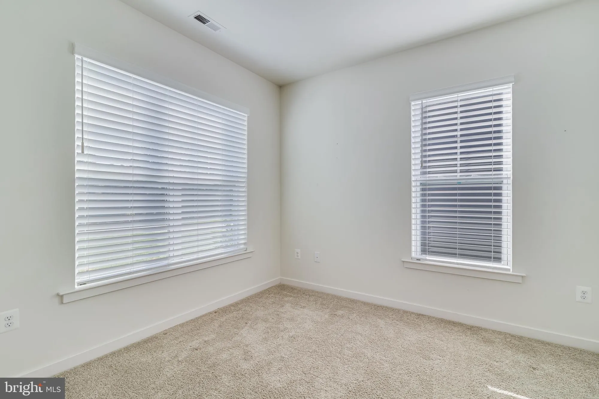 Property Slideshow image 15 of 37 | 9 gramby ct, La Plata, MD, 20646