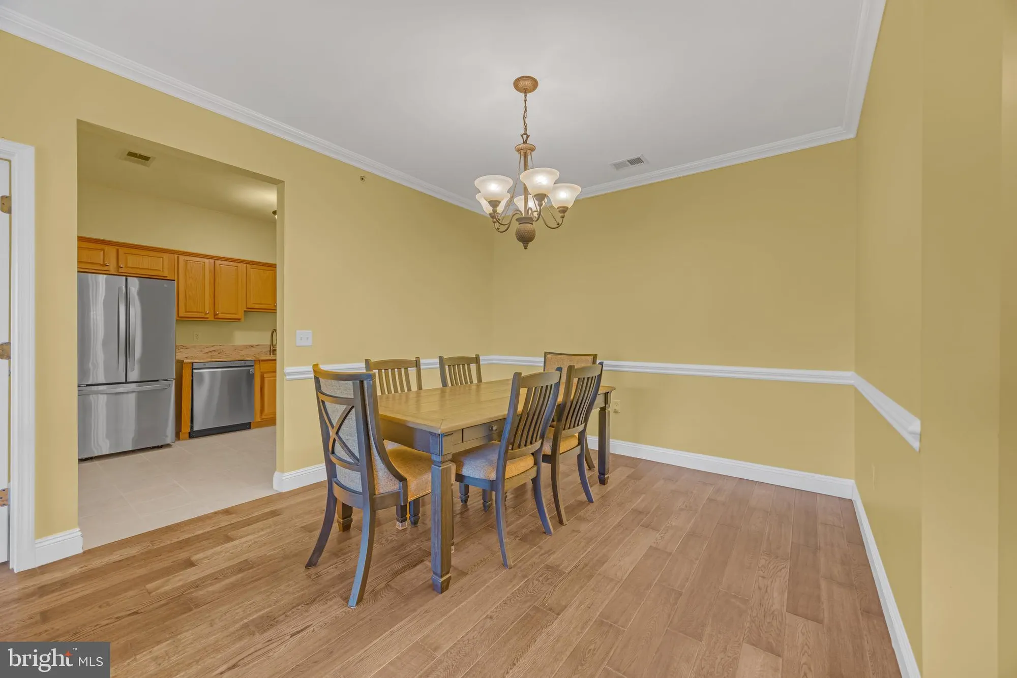 Property Slideshow image 10 of 27 | 540 cranbury rd 410, East Brunswick, NJ, 08816