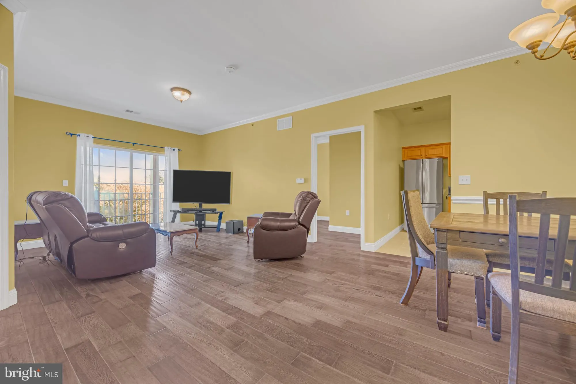 Property Slideshow image 11 of 27 | 540 cranbury rd 410, East Brunswick, NJ, 08816