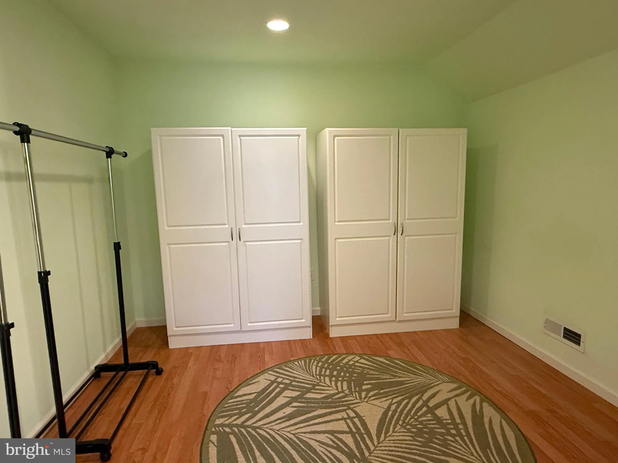 Property Slideshow image 32 of 44 | 66 freedom ln, Bensalem, PA, 19020