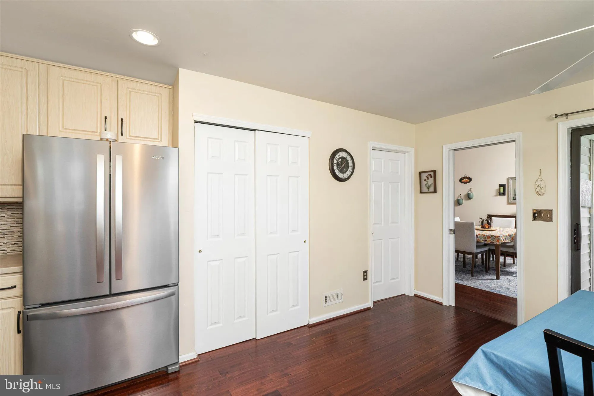 Property Slideshow image 8 of 28 | 21 horseshoe ln, Columbus, NJ, 08022