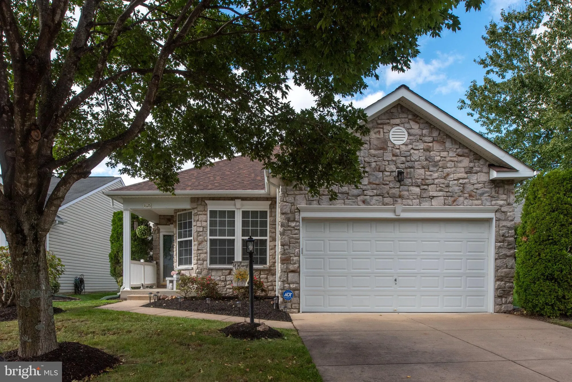 Property Slideshow image 7 of 48 | 3626 secret grove ct, Dumfries, VA, 22025