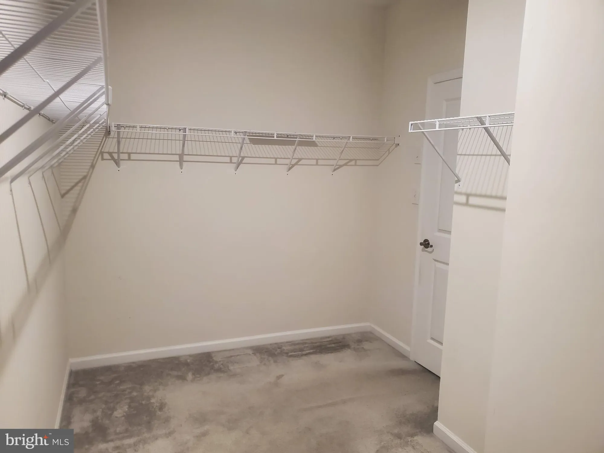 Property Slideshow image 32 of 45 | 1428 whispering woods rd, Middletown, DE, 19709