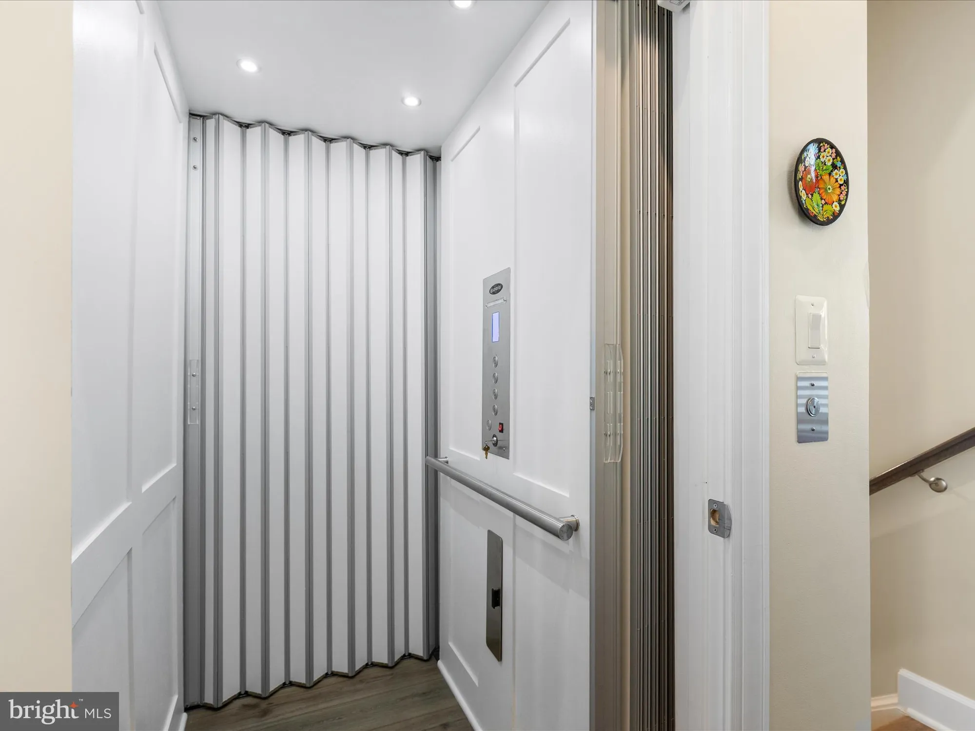 Property Slideshow image 8 of 75 | 43221 greeley sq, Ashburn, VA, 20148