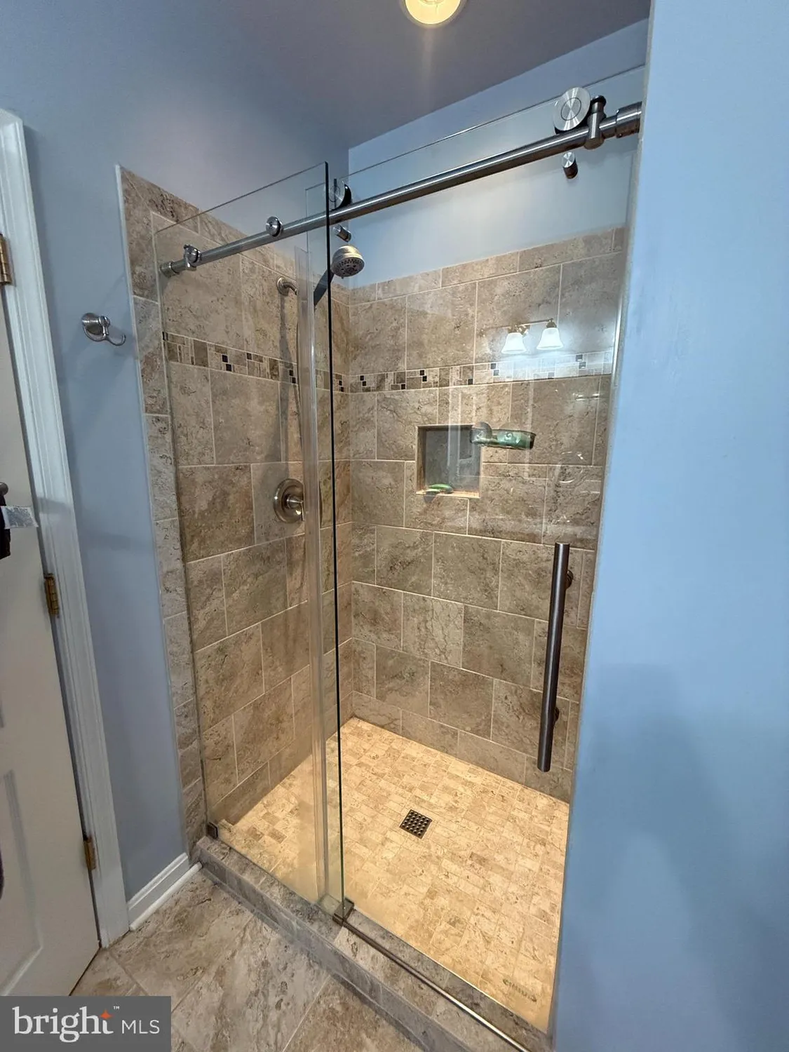 Property Slideshow image 13 of 18 | 6150 shadywood rd unit 401, Elkridge, MD, 21075