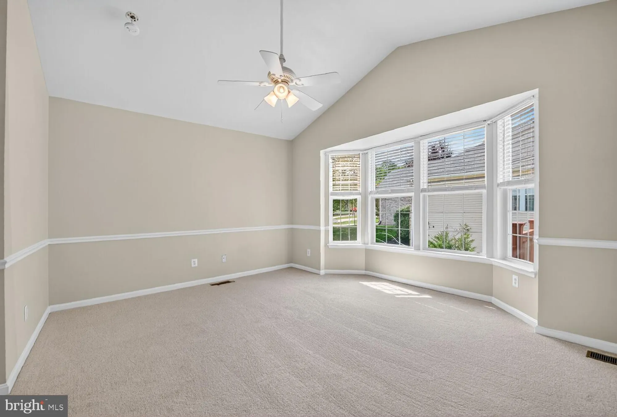 Property Slideshow image 14 of 49 | 16837 four seasons dr, Dumfries, VA, 22025