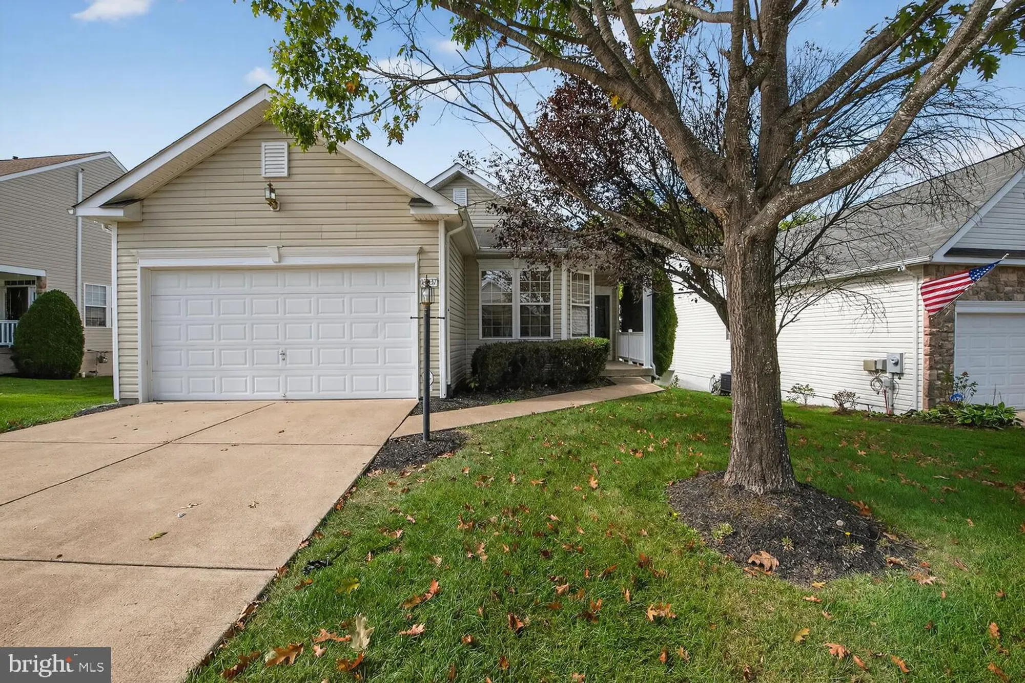 Property Slideshow image 1 of 49 | 16837 four seasons dr, Dumfries, VA, 22025