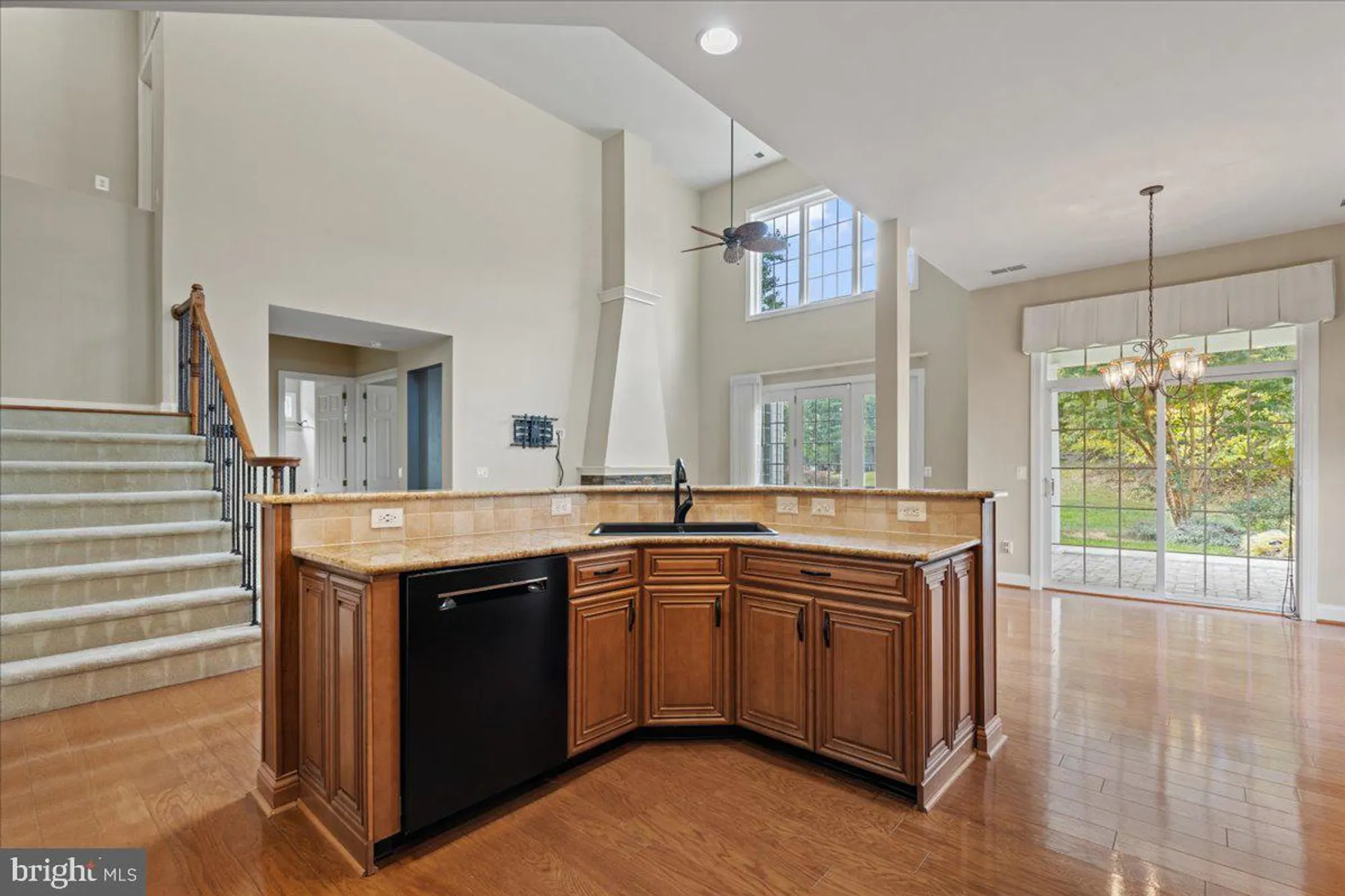 Property Slideshow image 14 of 60 | 5320 trevino dr, Haymarket, VA, 20169