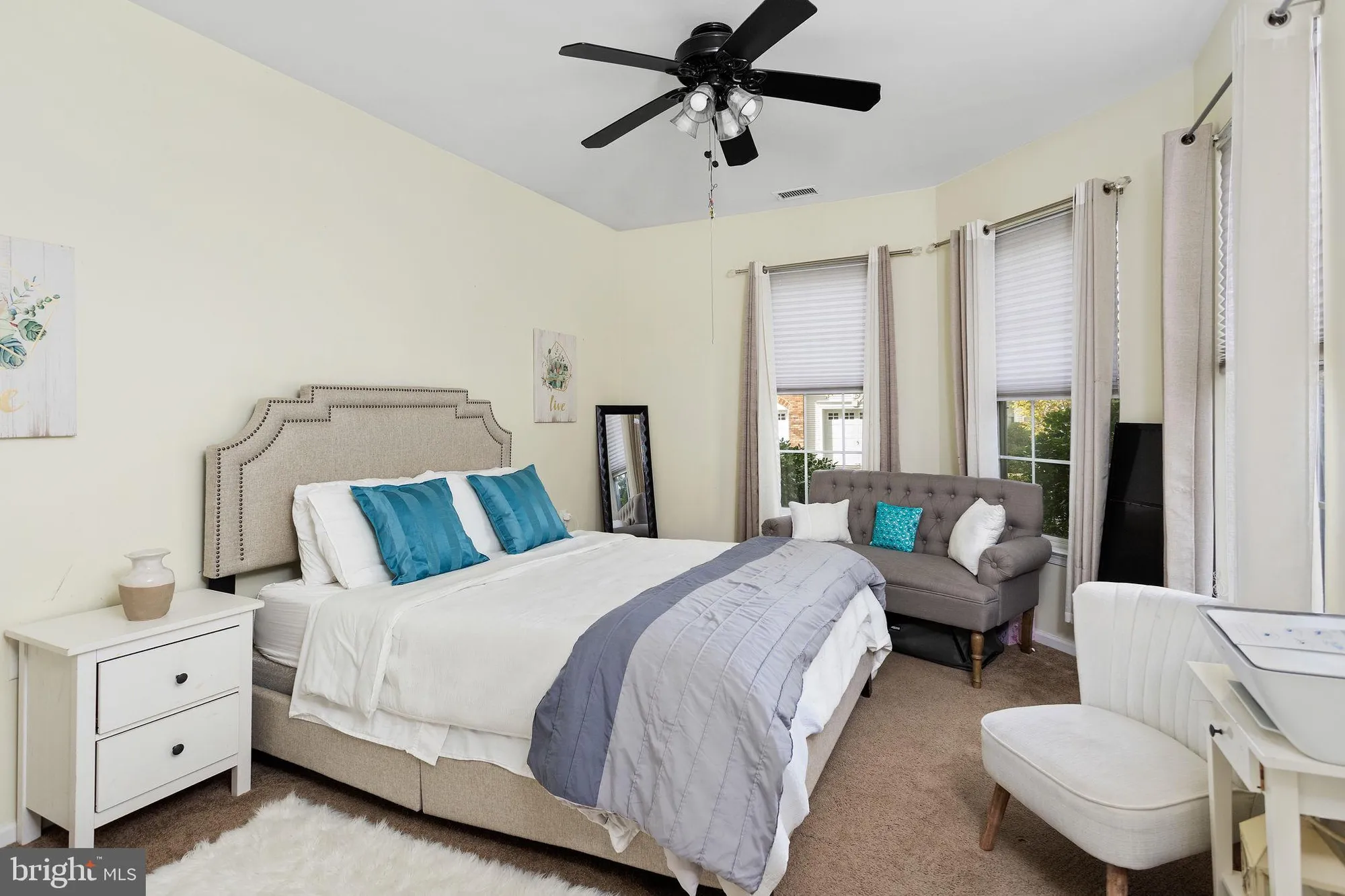 Property Slideshow image 17 of 25 | 151 meadowlark dr, Hamilton, NJ, 08690