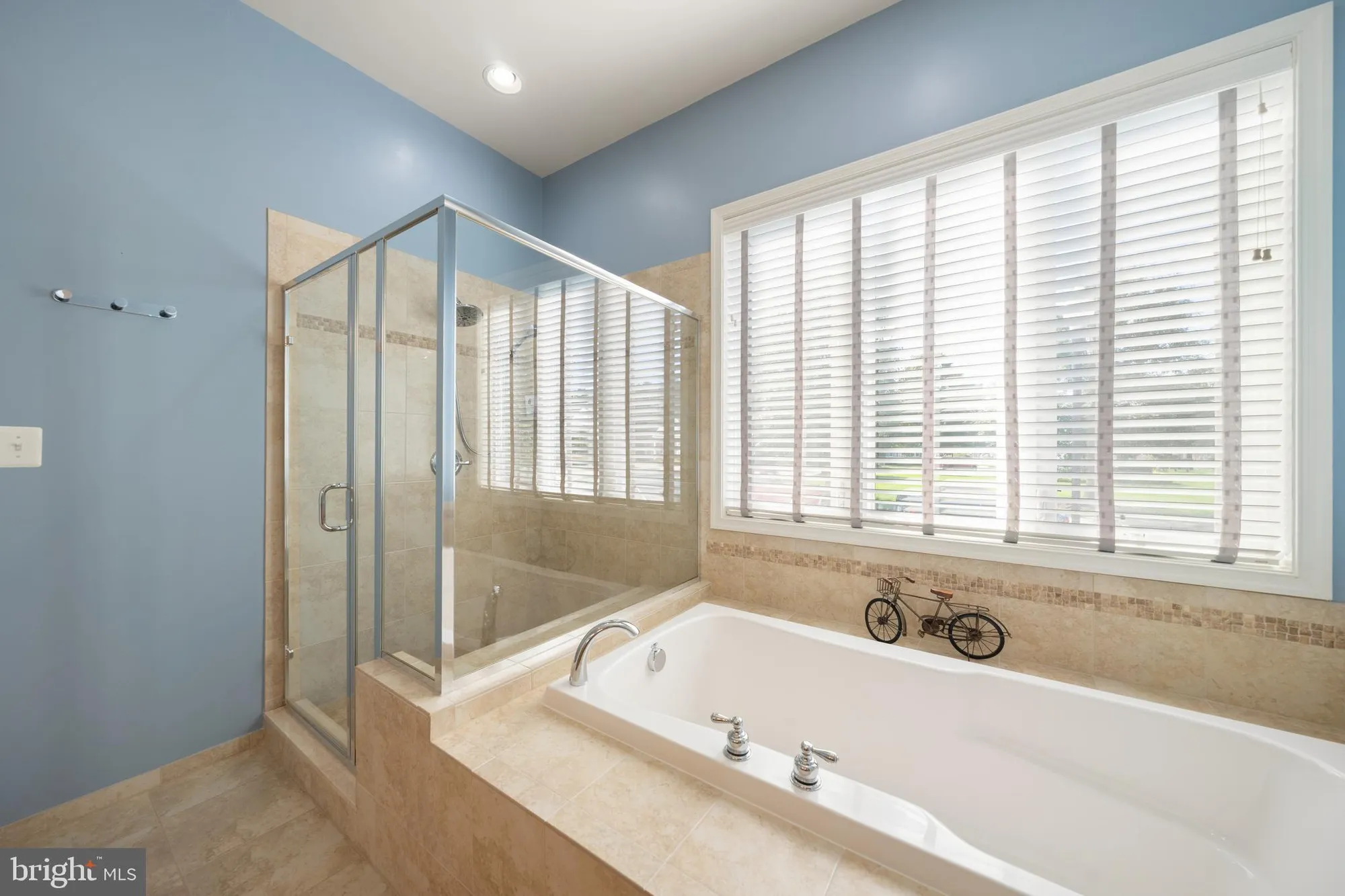 Property Slideshow image 18 of 99 | 400 shipyard way, Solomons, MD, 20688