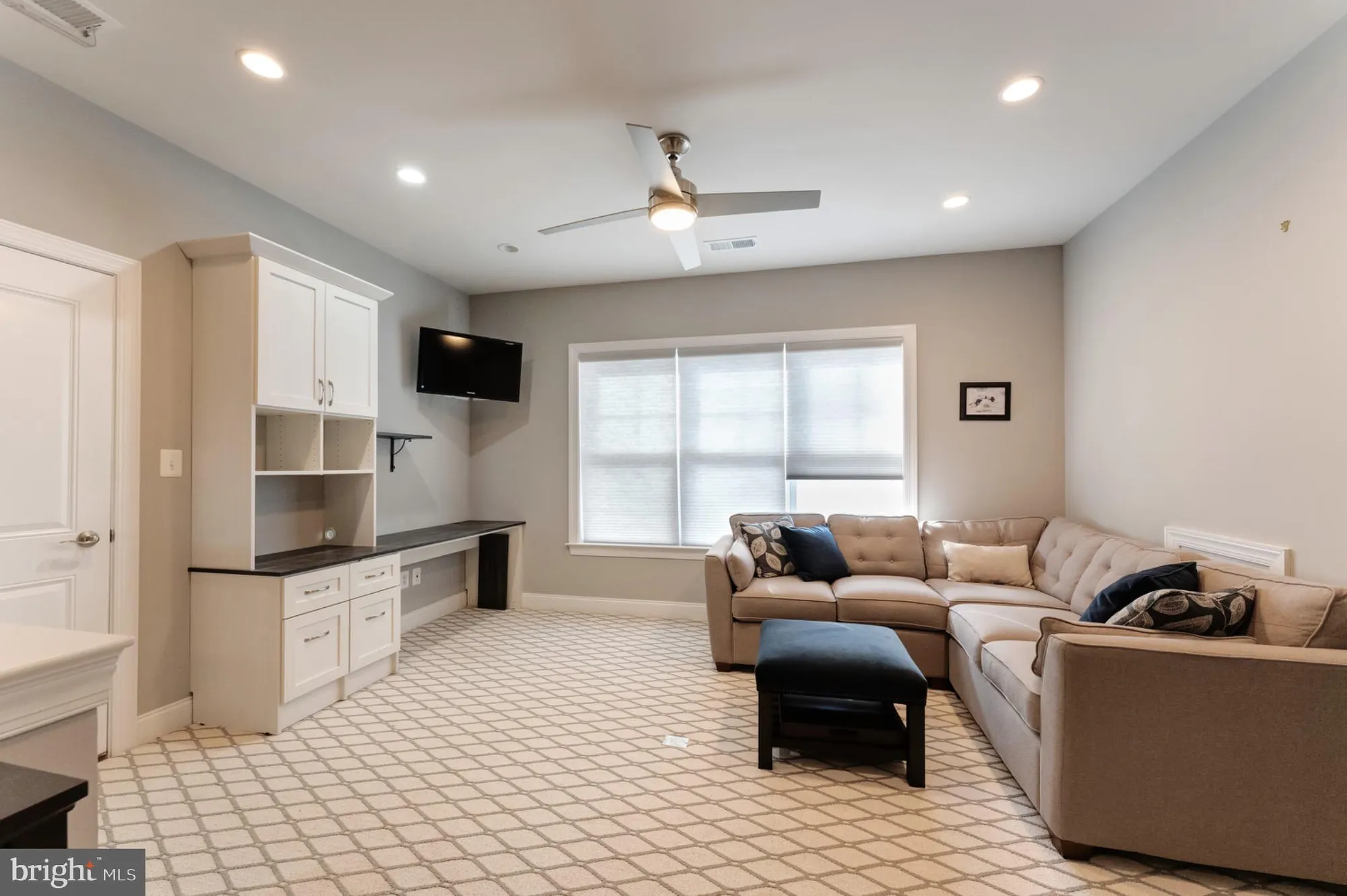 Property Slideshow image 28 of 44 | 5966 bowes creek pl, Gainesville, VA, 20155