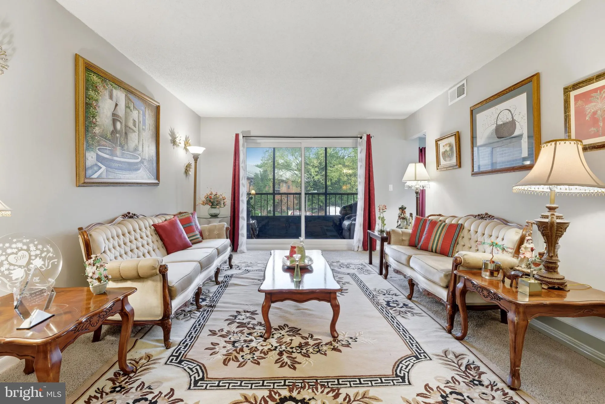 Property Slideshow image 5 of 33 | 15300 beaverbrook ct 88-2e, Silver Spring, MD, 20906