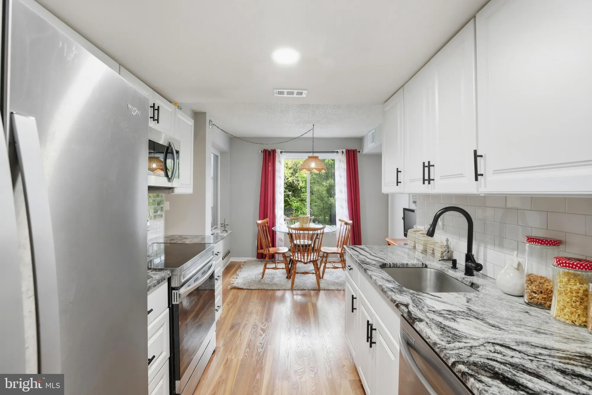 Property Slideshow image 13 of 33 | 15300 beaverbrook ct 88-2e, Silver Spring, MD, 20906