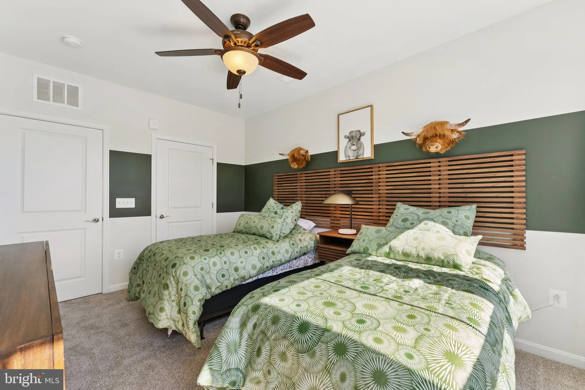 Property Slideshow image 23 of 25 | 3700 havertill ln # 1201, Woodbridge, VA, 22193