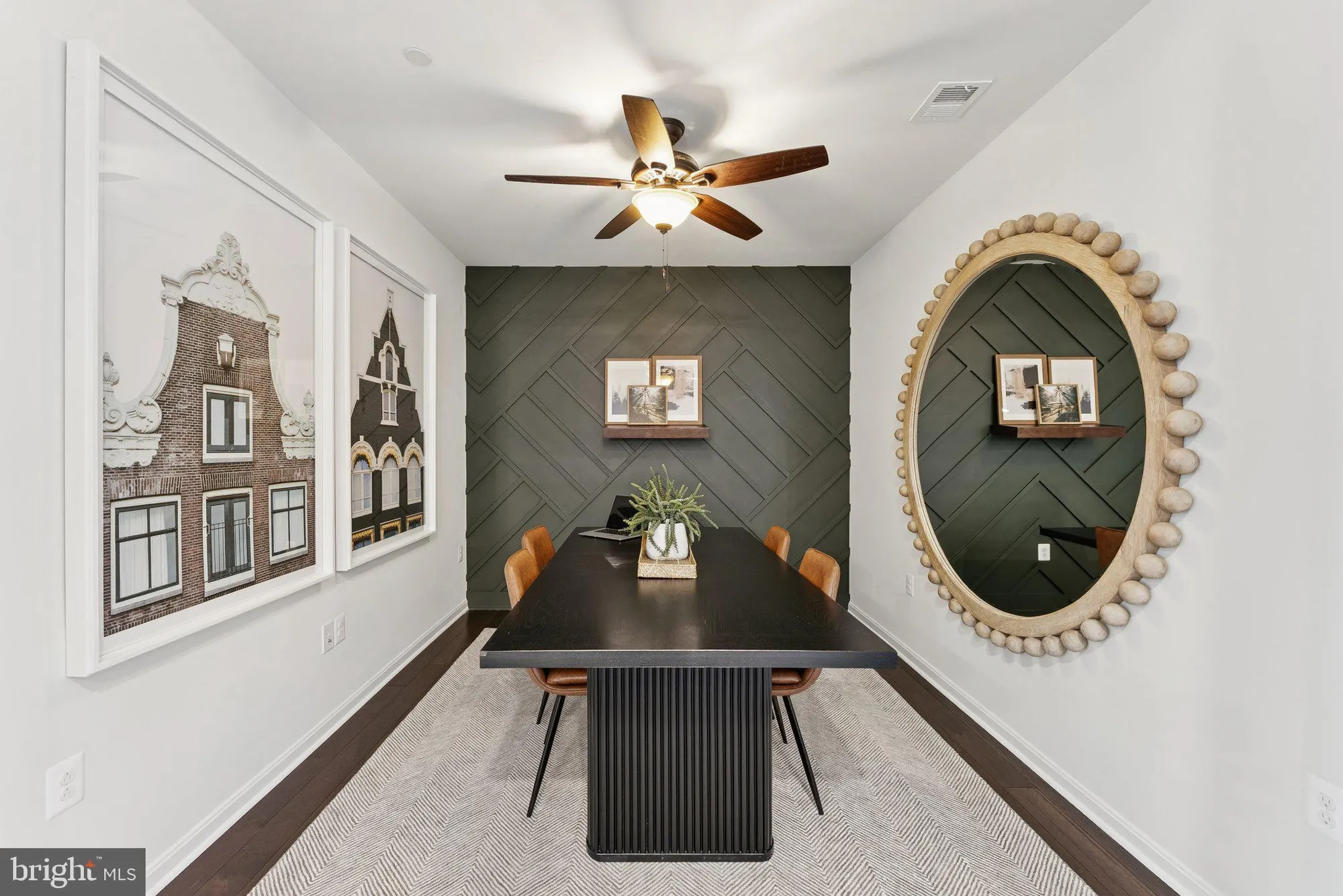 Property Slideshow image 9 of 25 | 3700 havertill ln # 1201, Woodbridge, VA, 22193