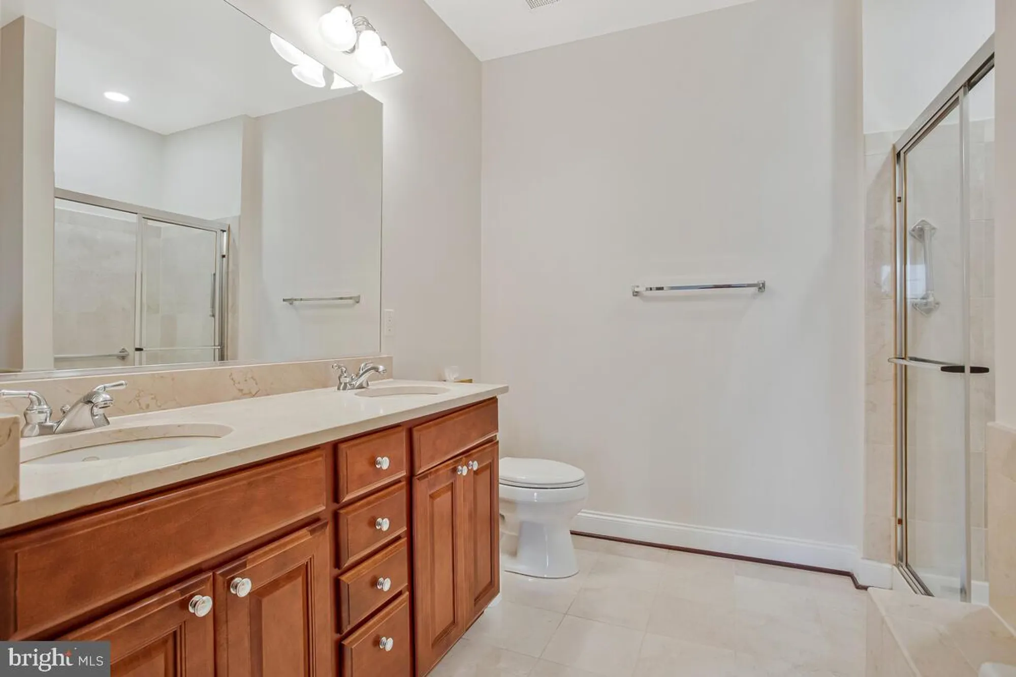 Property Slideshow image 21 of 51 | 8820 shining oceans way 410, Columbia, MD, 21045