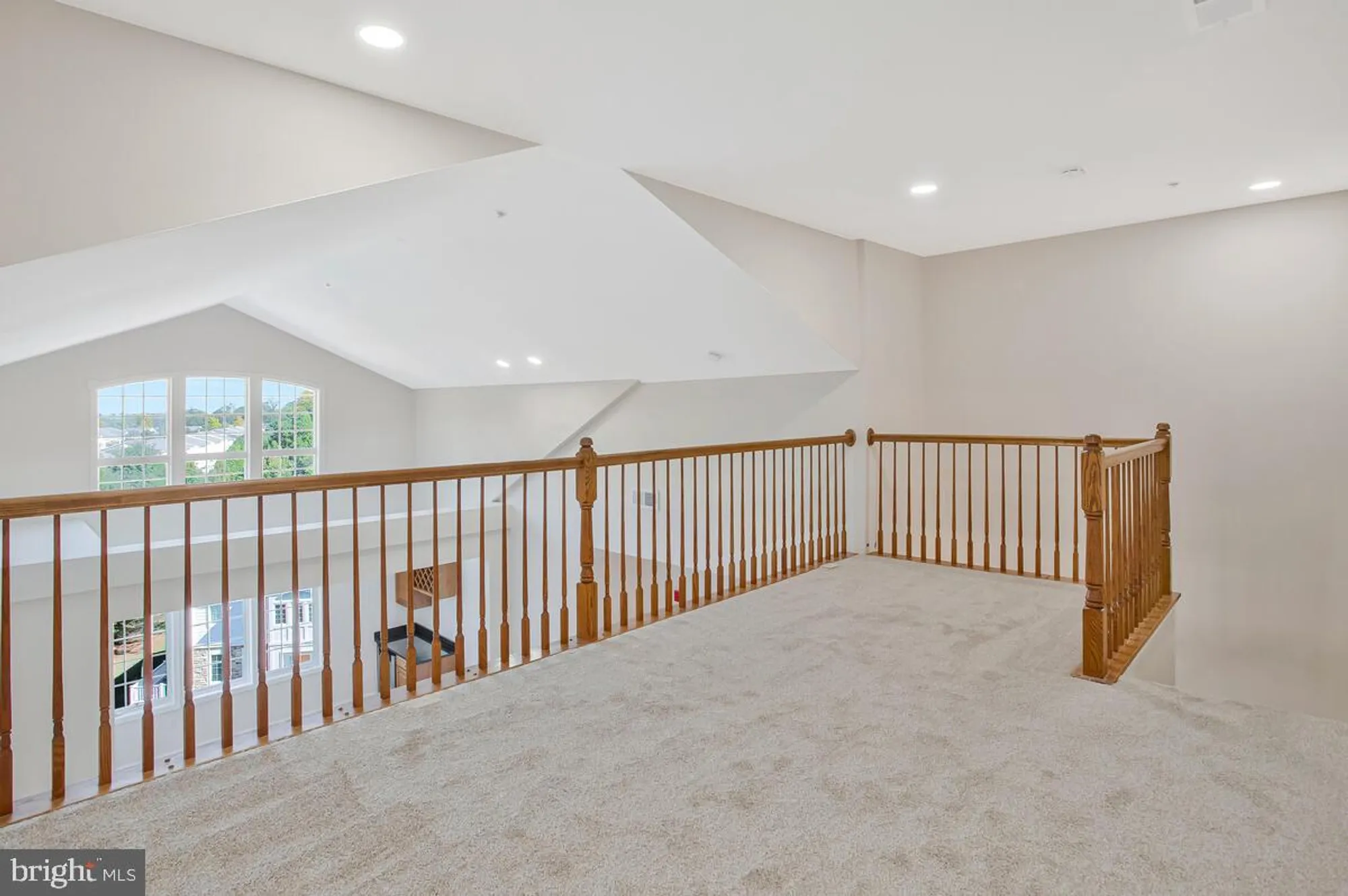 Property Slideshow image 32 of 51 | 8820 shining oceans way 410, Columbia, MD, 21045