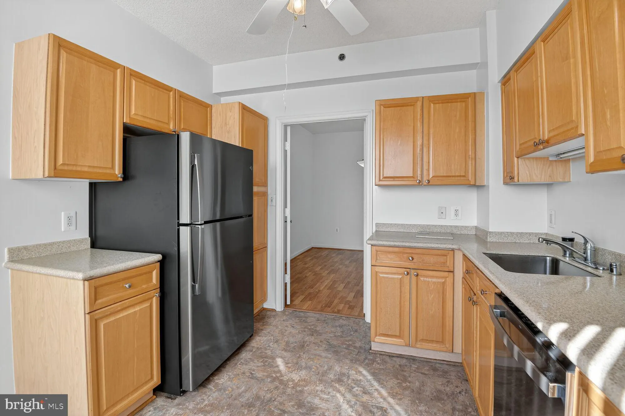 Property Slideshow image 6 of 22 | 3200 n leisure world blvd 918, Silver Spring, MD, 20906