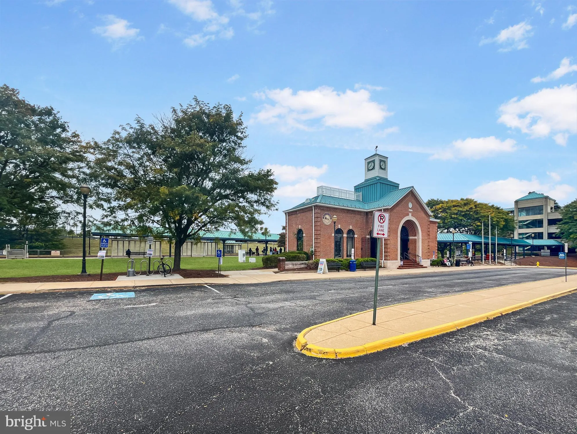 Property Slideshow image 57 of 58 | 680 watermans dr apt 505, Woodbridge, VA, 22191