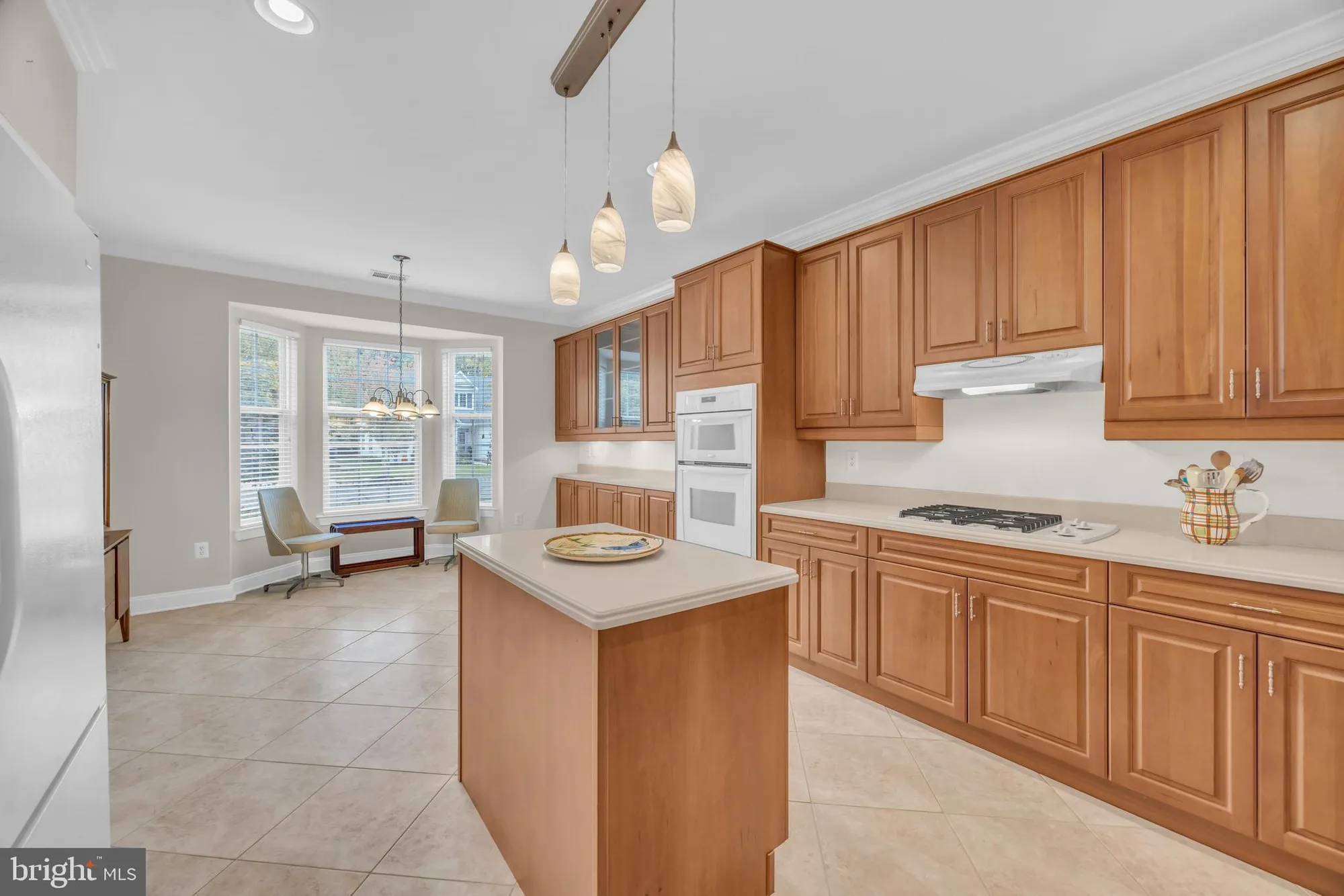 Property Slideshow image 11 of 31 | 8 barbados ct, Hamilton, NJ, 08691