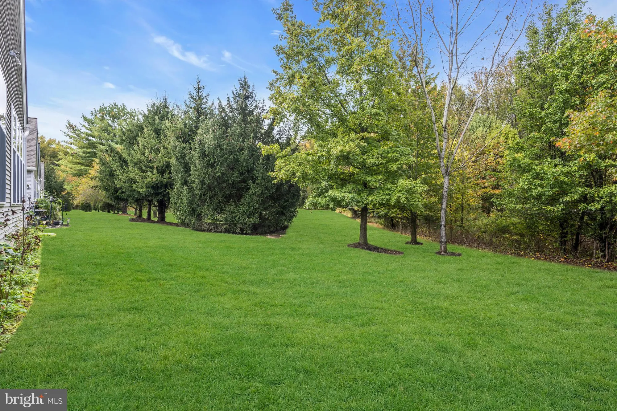 Property Slideshow image 28 of 31 | 8 barbados ct, Hamilton, NJ, 08691