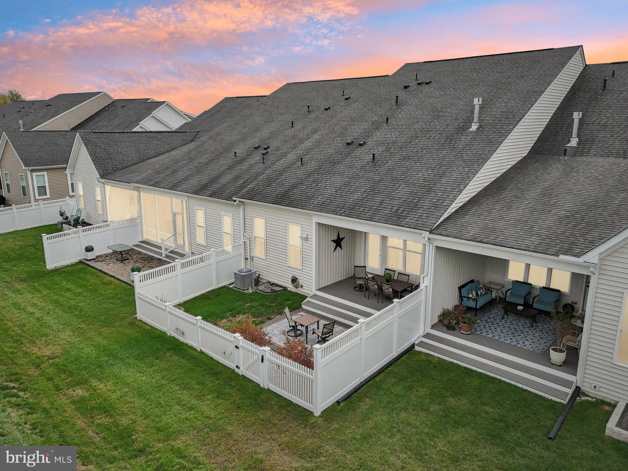 Property Slideshow image 3 of 38 | 1240 beaver tree dr, Odenton, MD, 21113