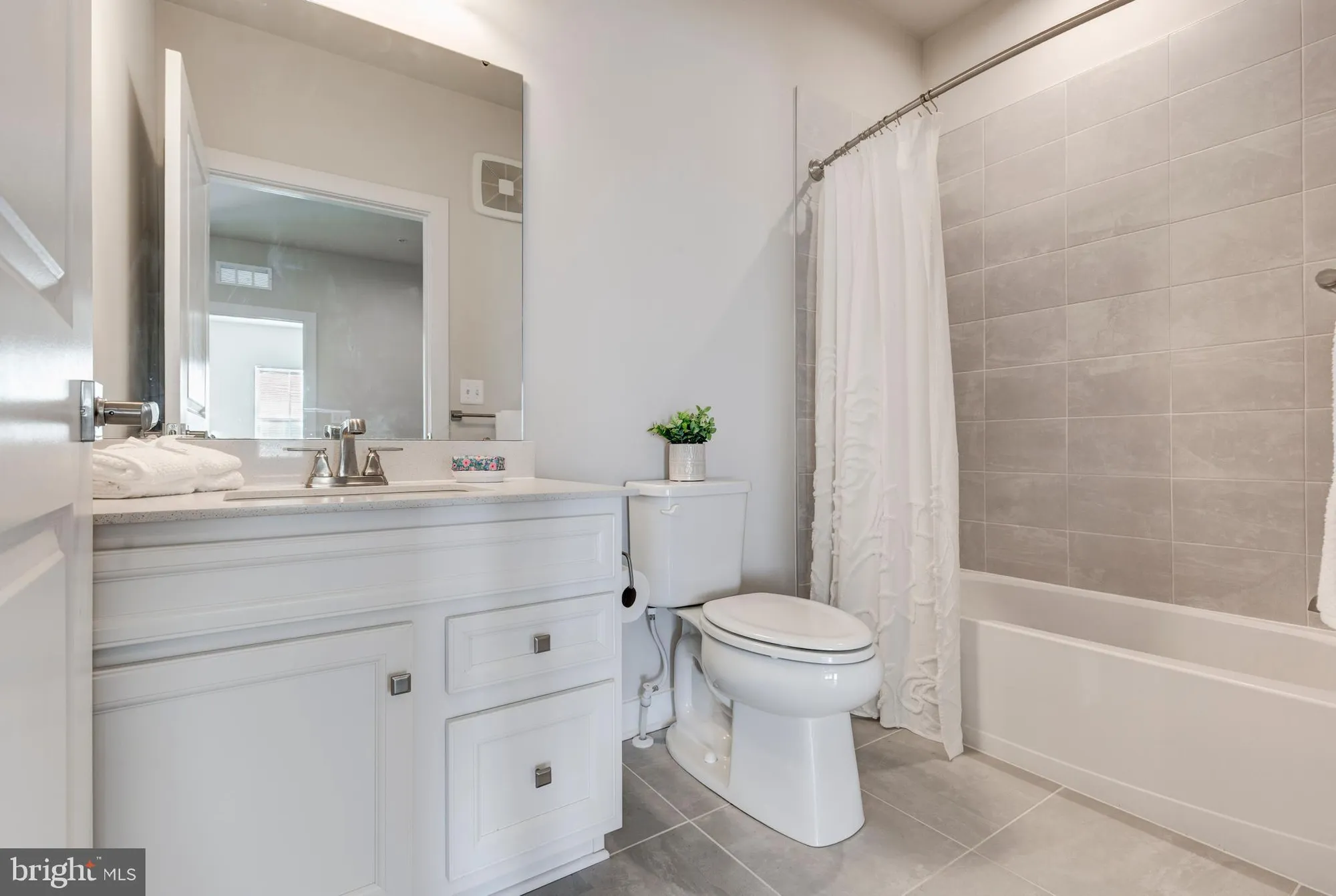 Property Slideshow image 21 of 31 | 40 liberty rd t, Sykesville, MD, 21784