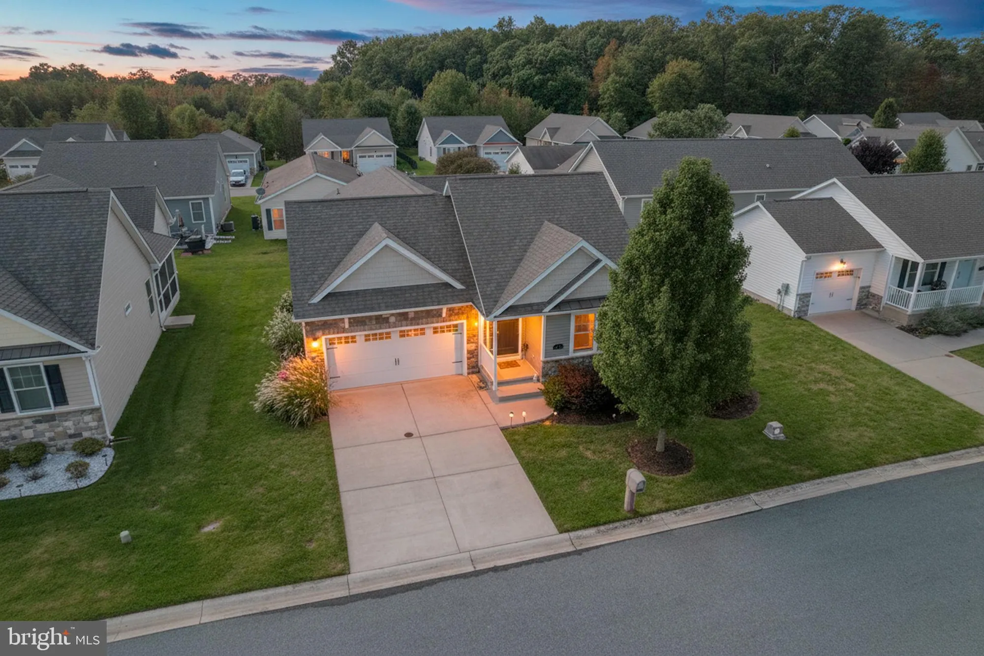 Property Slideshow image 1 of 39 | 175 claystone dr, Dover, DE, 19901