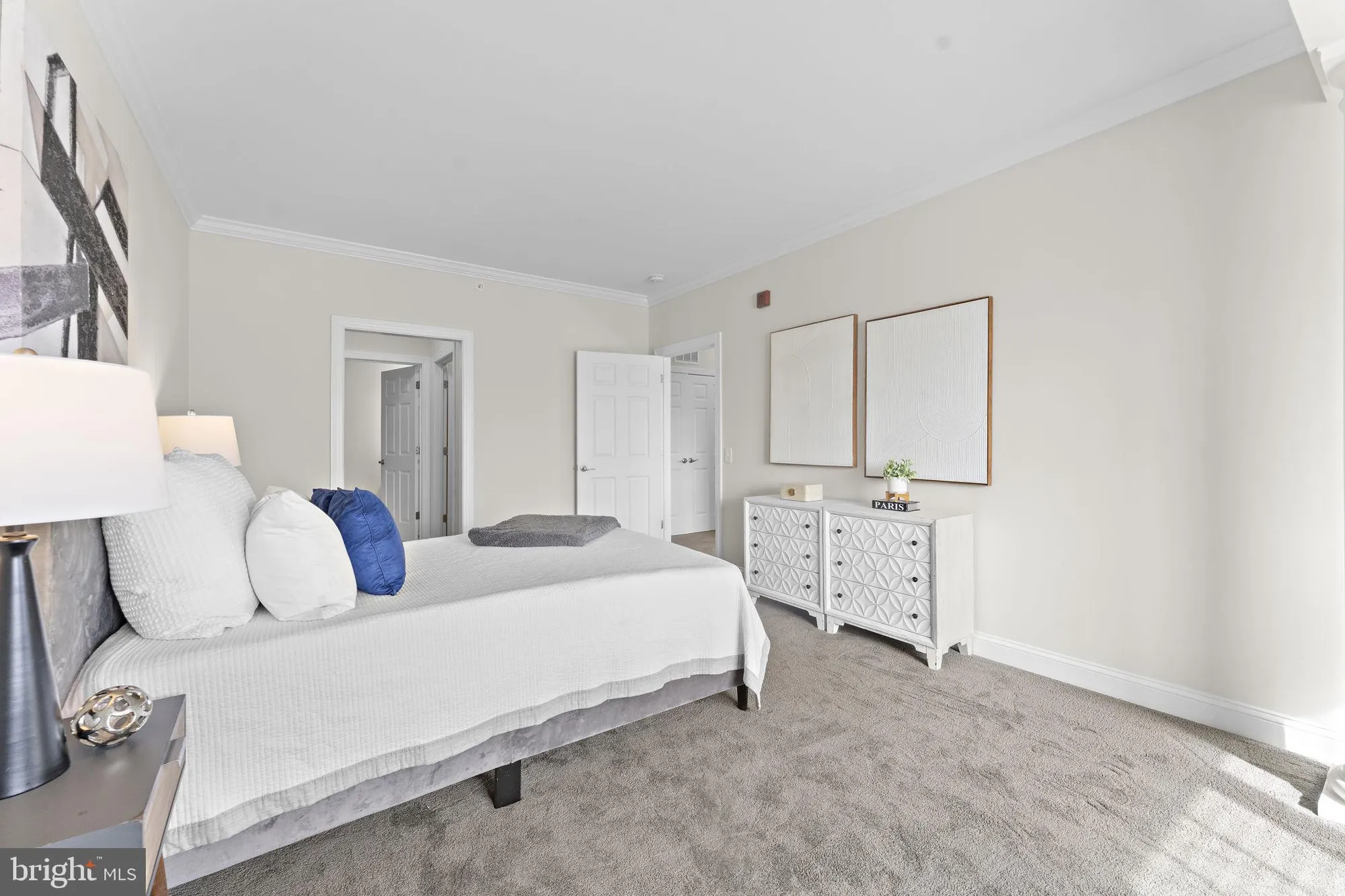 Property Slideshow image 27 of 69 | 15201 royal crest dr apt 407, Haymarket, VA, 20169