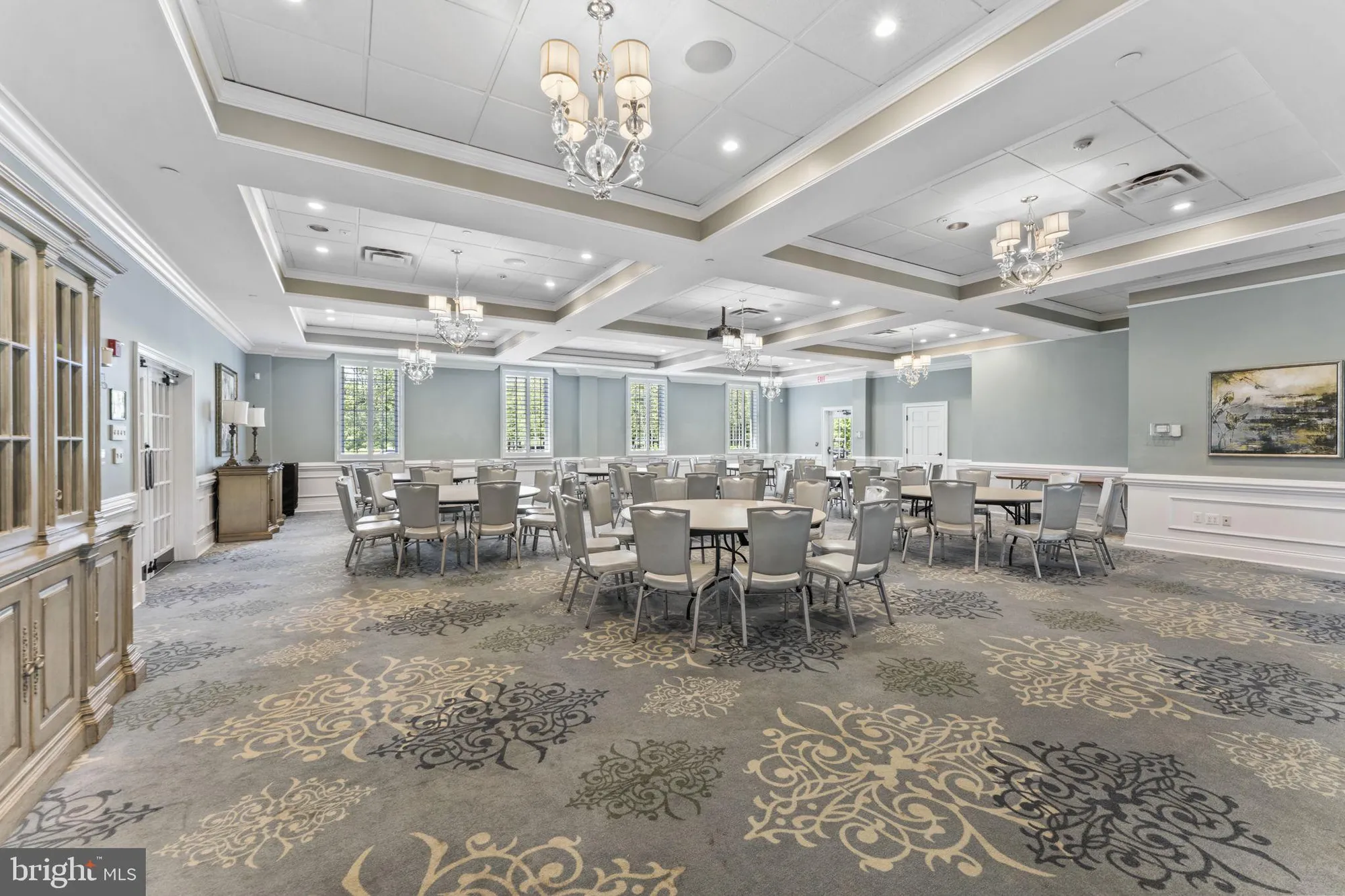 Property Slideshow image 52 of 69 | 15201 royal crest dr apt 407, Haymarket, VA, 20169