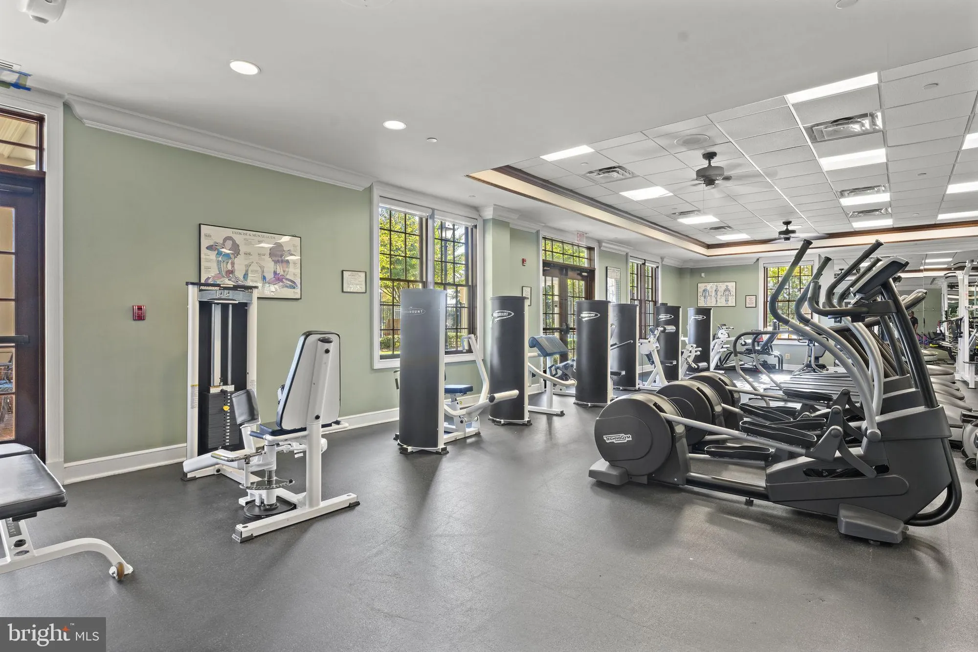 Property Slideshow image 56 of 69 | 15201 royal crest dr apt 407, Haymarket, VA, 20169