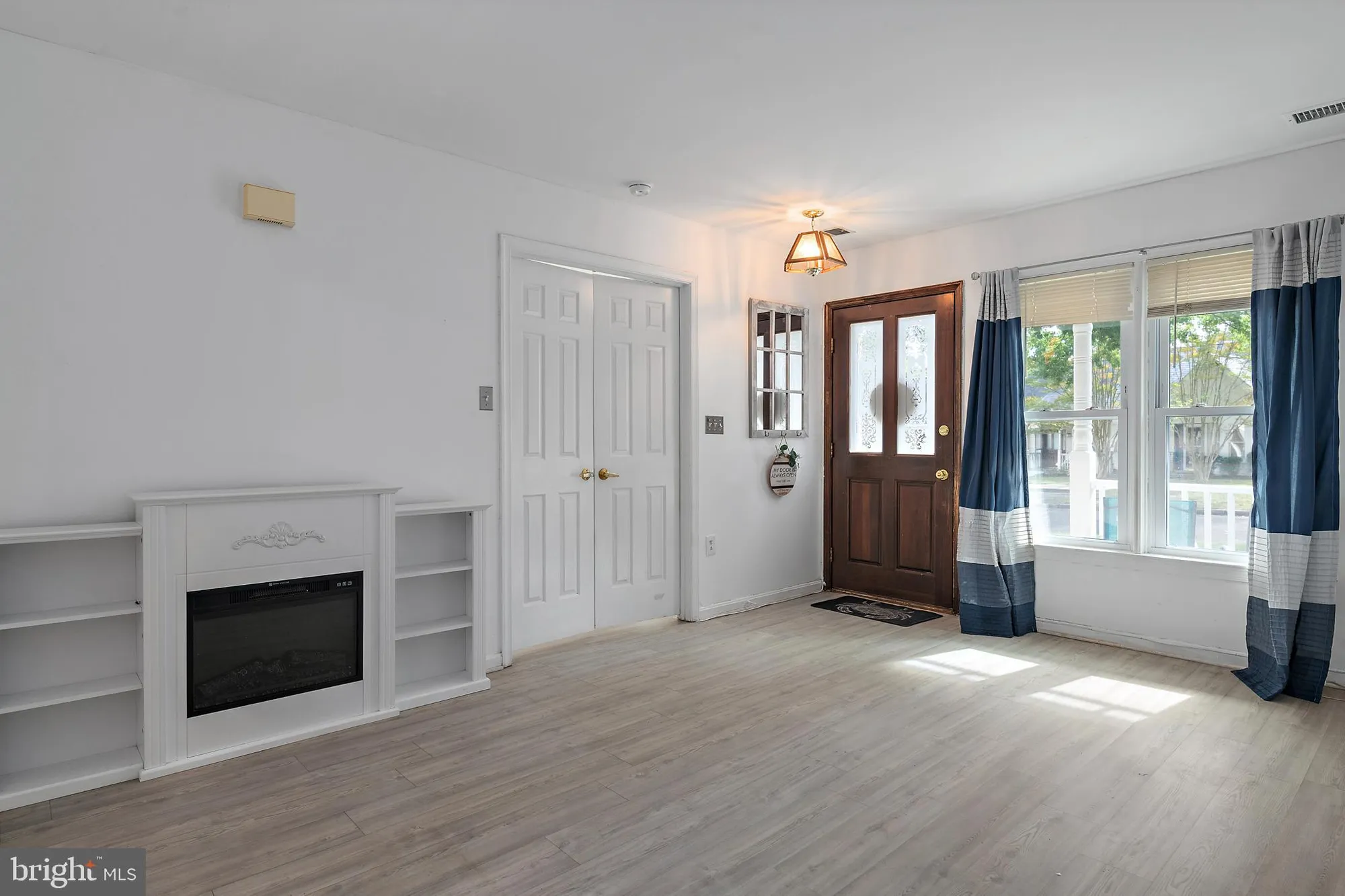 Property Slideshow image 9 of 42 | 932 riversedge cir, Annapolis, MD, 21401