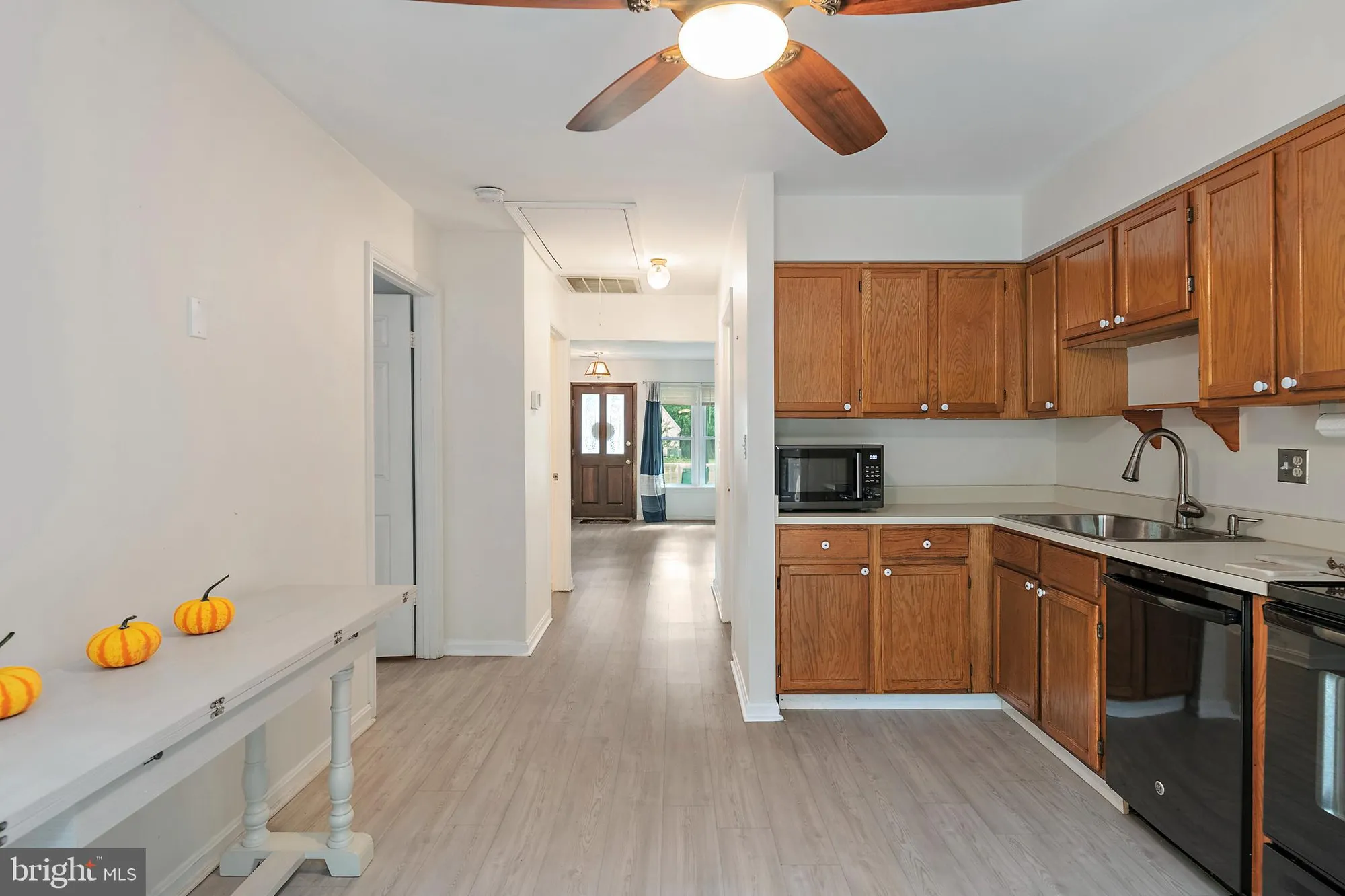 Property Slideshow image 14 of 42 | 932 riversedge cir, Annapolis, MD, 21401