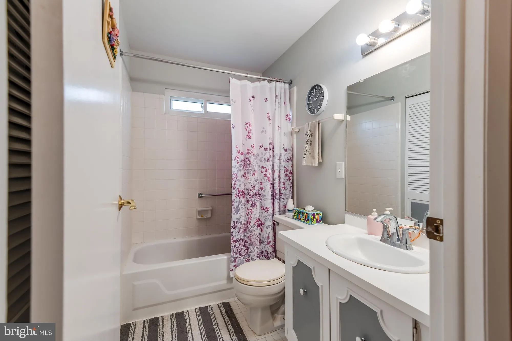 Property Slideshow image 19 of 34 | 240 huntington dr, Southampton, NJ, 08088