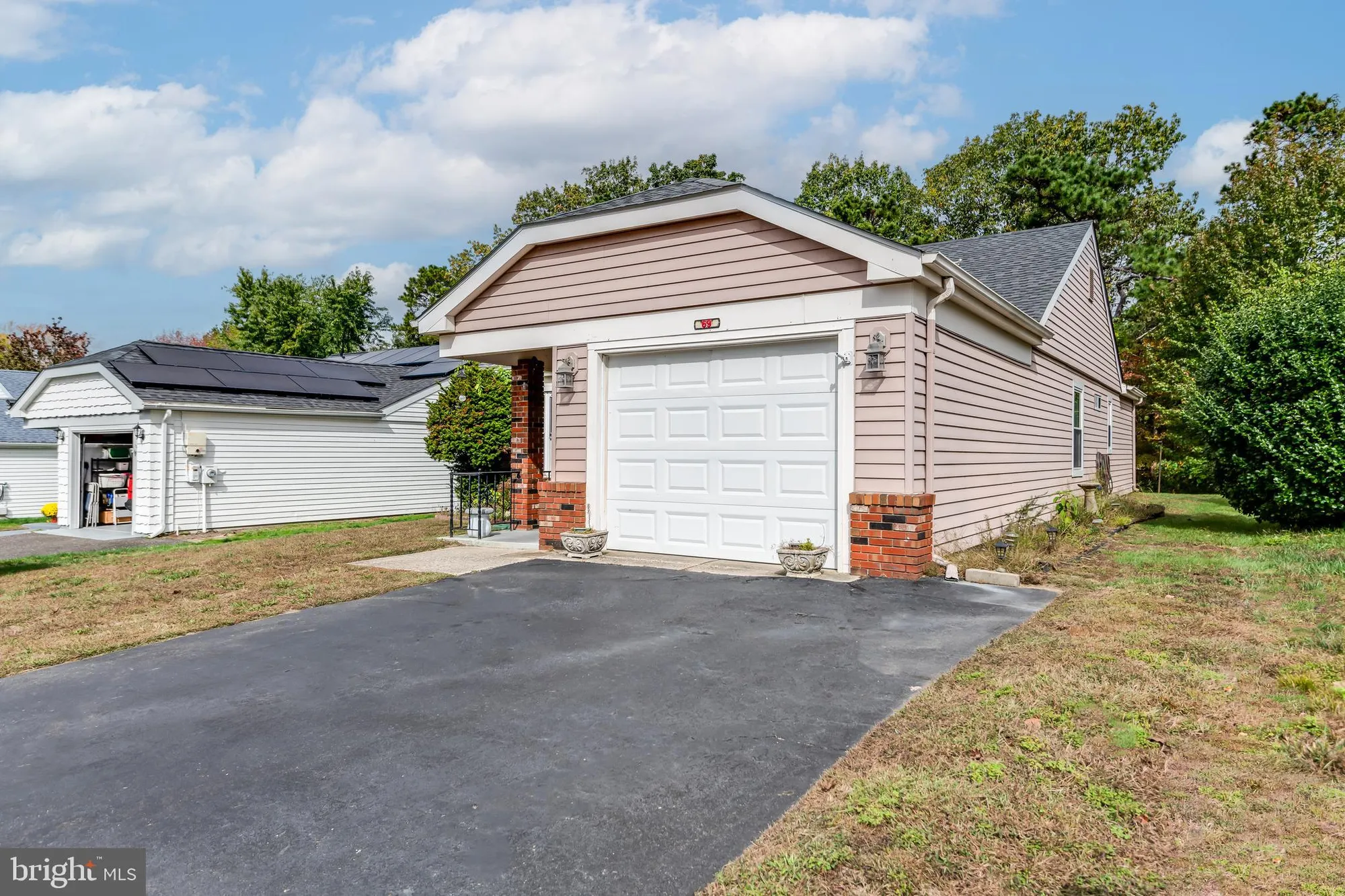 Property Slideshow image 4 of 25 | 69 buckingham dr, Southampton, NJ, 08088