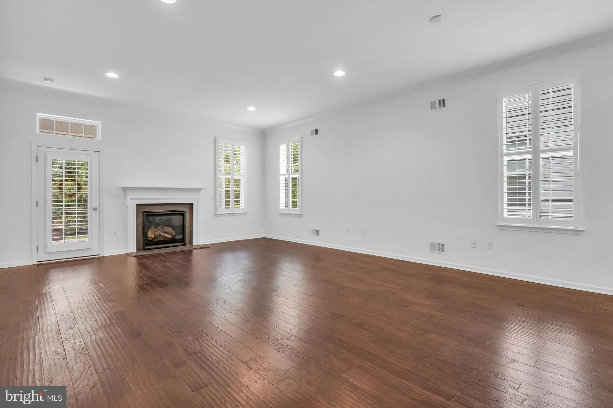 Property Slideshow image 12 of 36 | 16 gladstone st, Forked River, NJ, 08731