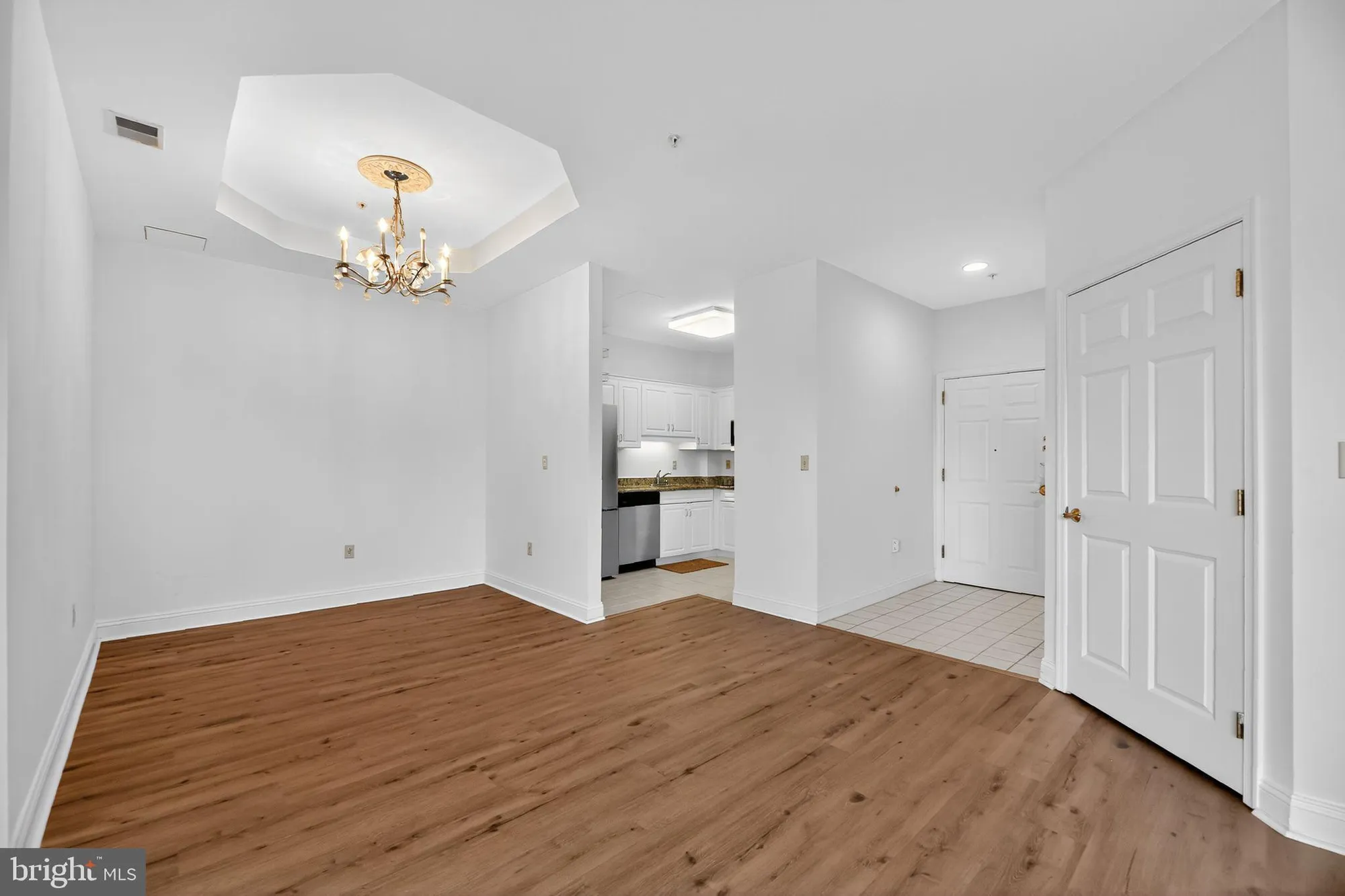 Property Slideshow image 12 of 18 | 2141 windrow dr, Princeton, NJ, 08540