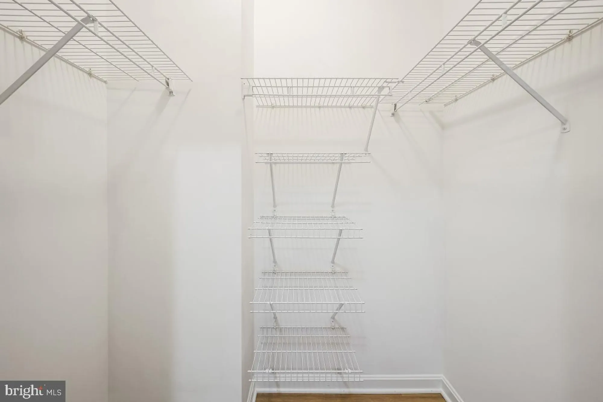 Property Slideshow image 24 of 48 | 2904 n leisure world blvd apt 514, Silver Spring, MD, 20906