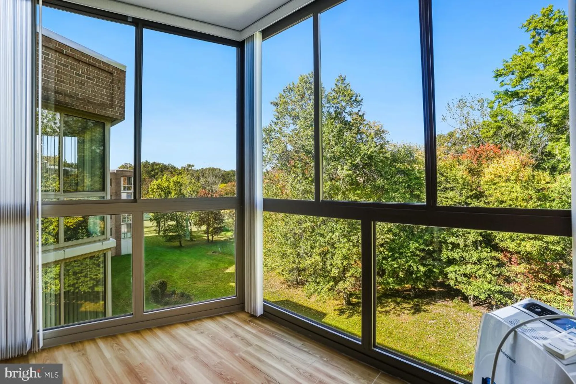 Property Slideshow image 18 of 48 | 2904 n leisure world blvd apt 514, Silver Spring, MD, 20906