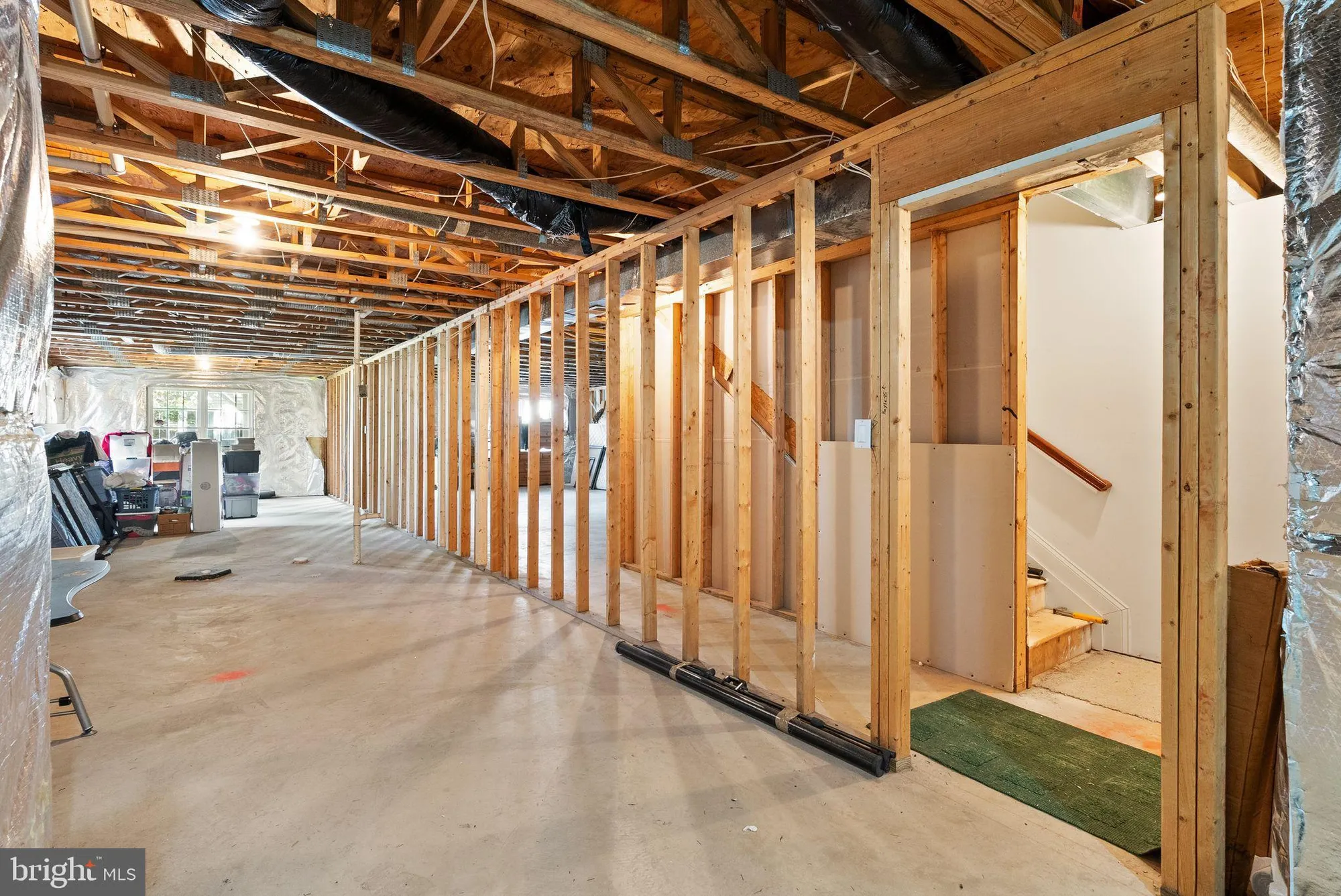 Property Slideshow image 38 of 50 | 17680 glass ridge pl, Gainesville, VA, 20155