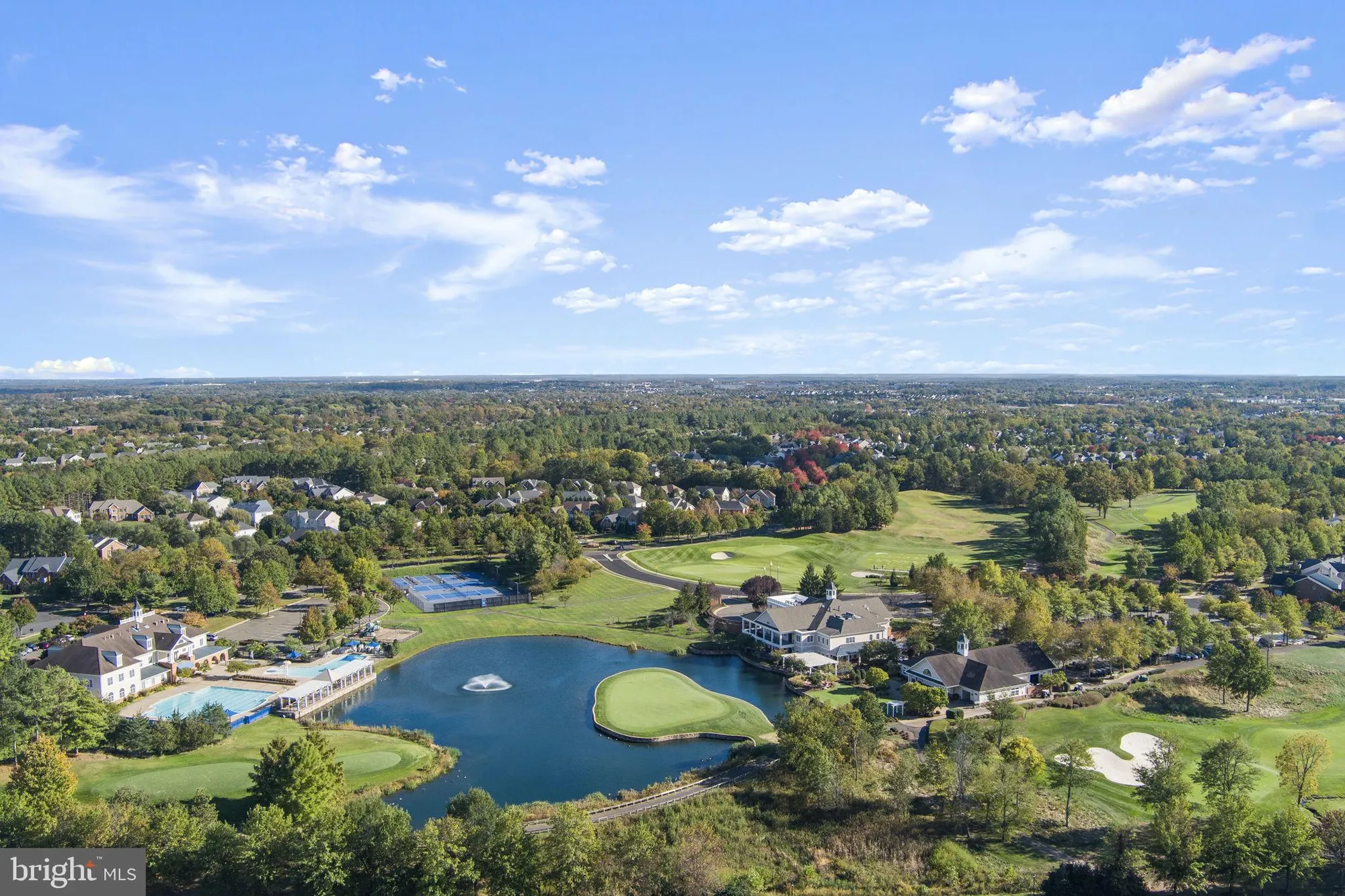 Property Slideshow image 65 of 69 | 15201 royal crest dr apt 407, Haymarket, VA, 20169